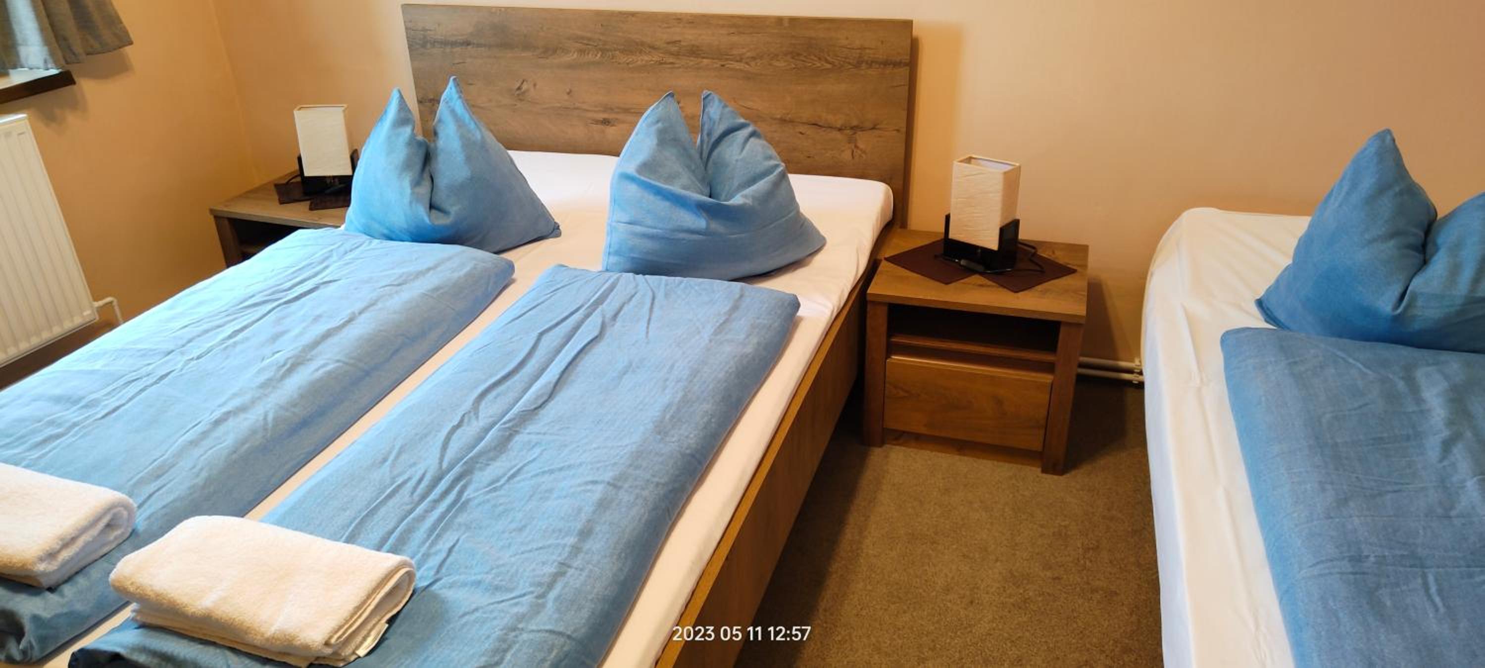 Triple Room with Bathroom photo 1