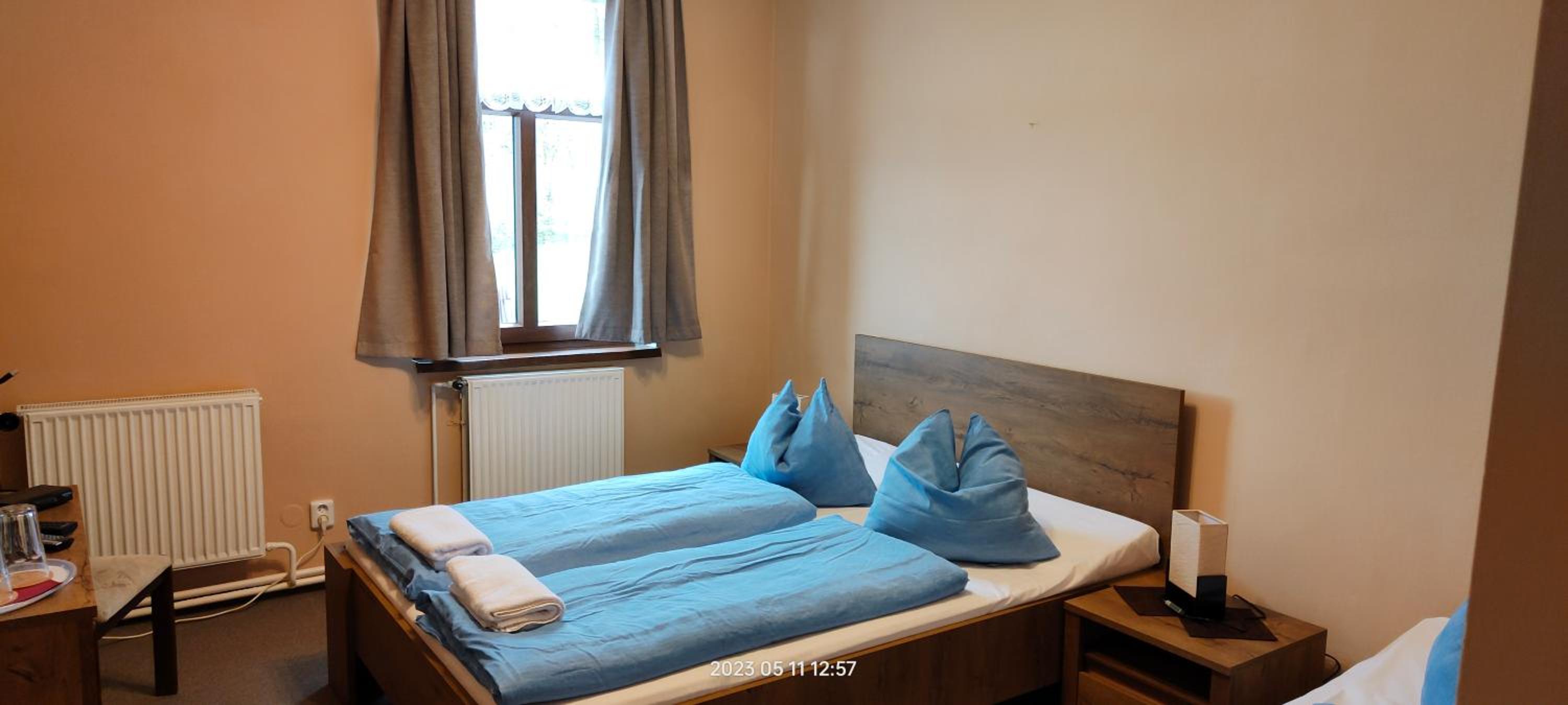 Triple Room with Bathroom photo 2