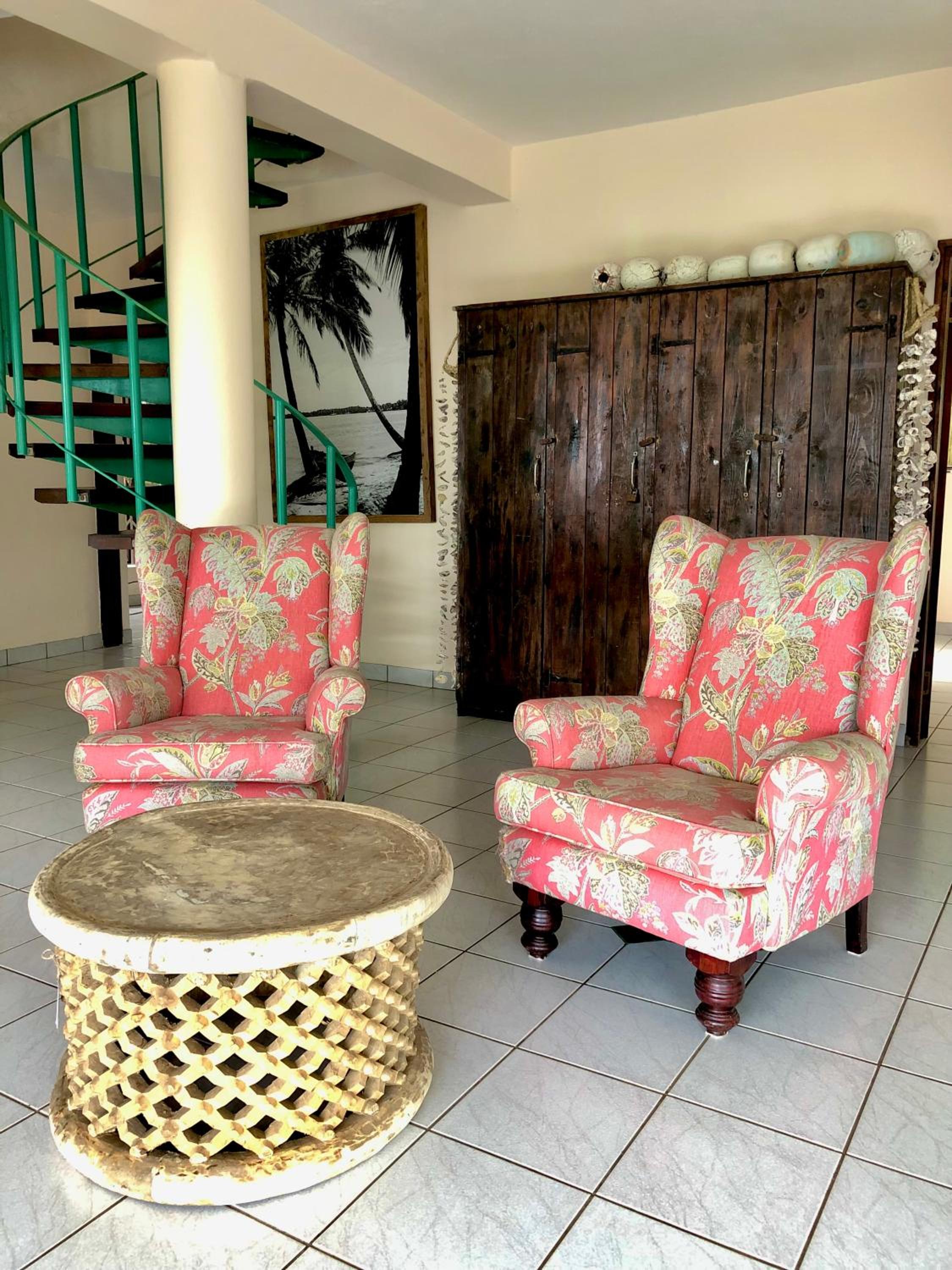Villa photo 1