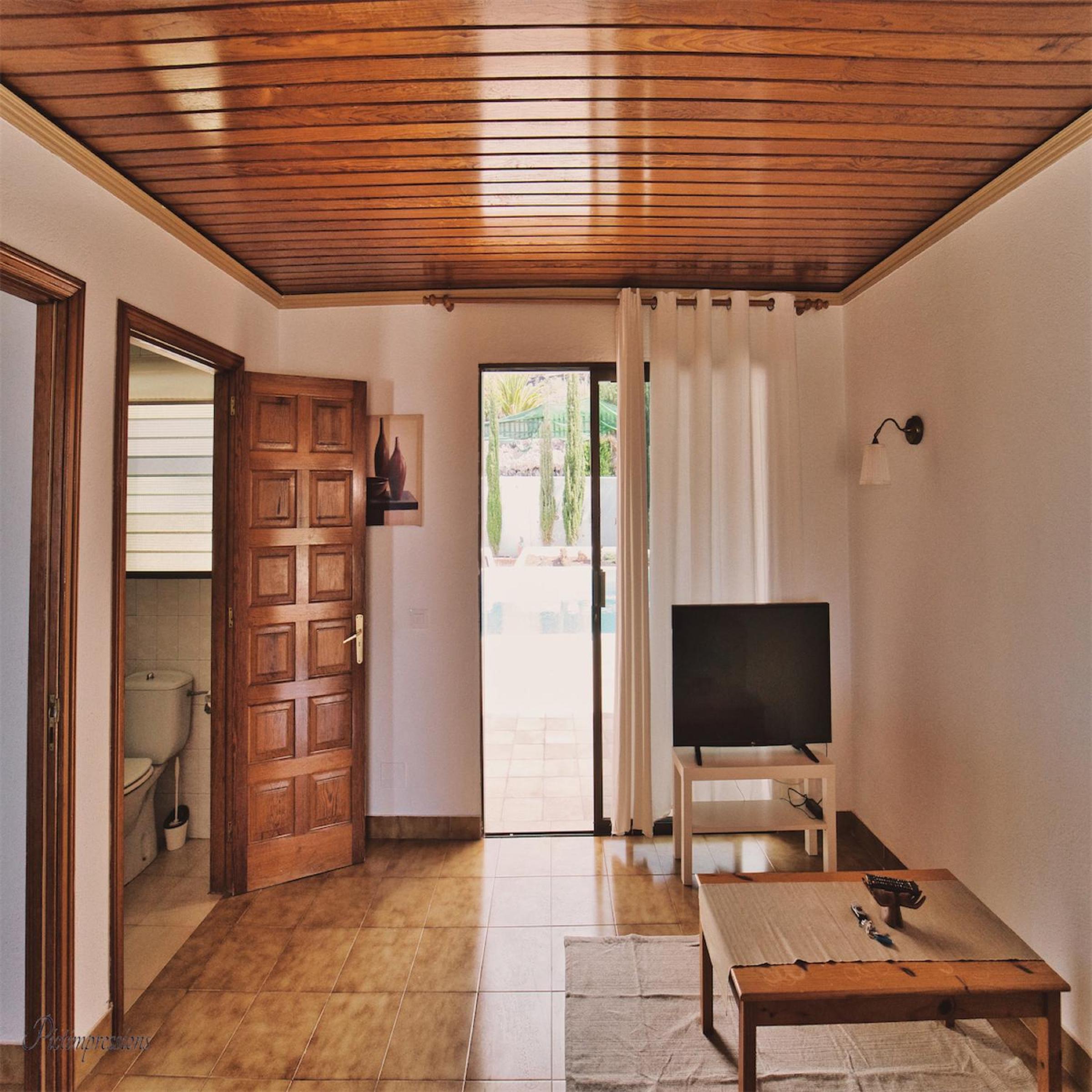 Apartment With Sea View photo 3