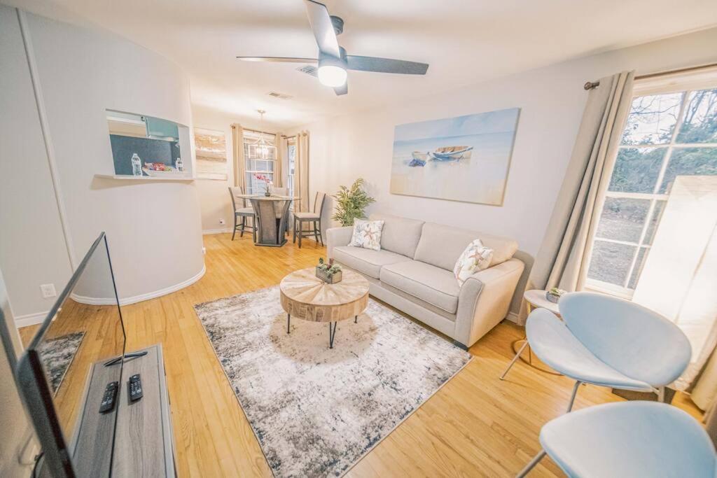 Two-Bedroom House photo 1