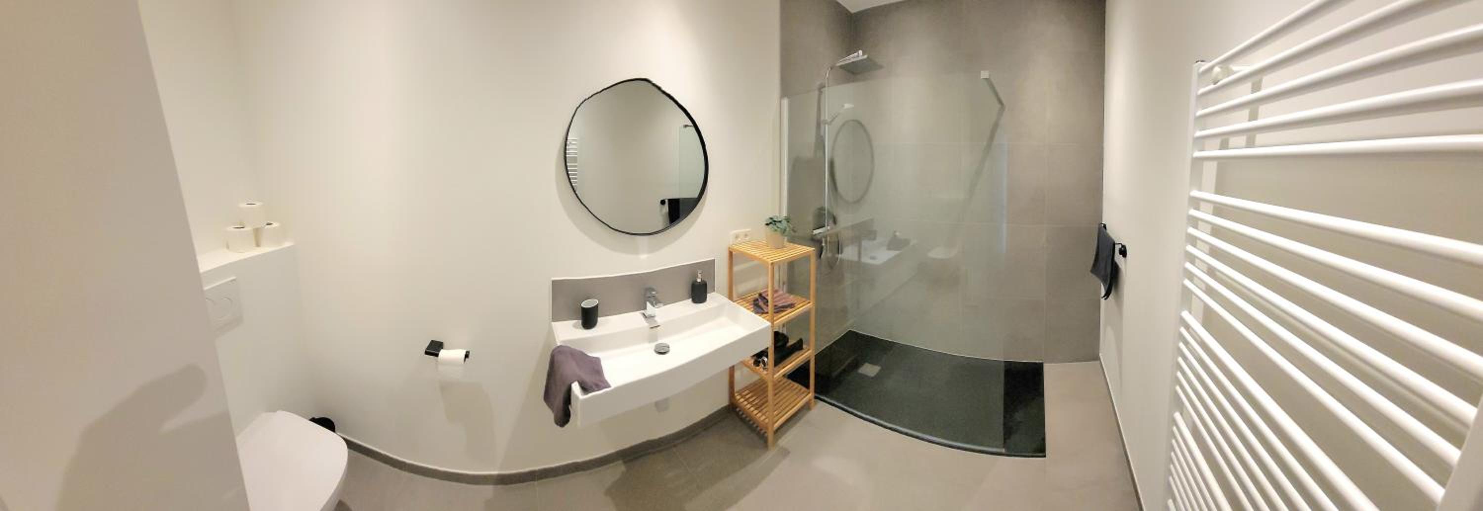 Three-Bedroom Apartment - Photo 6
