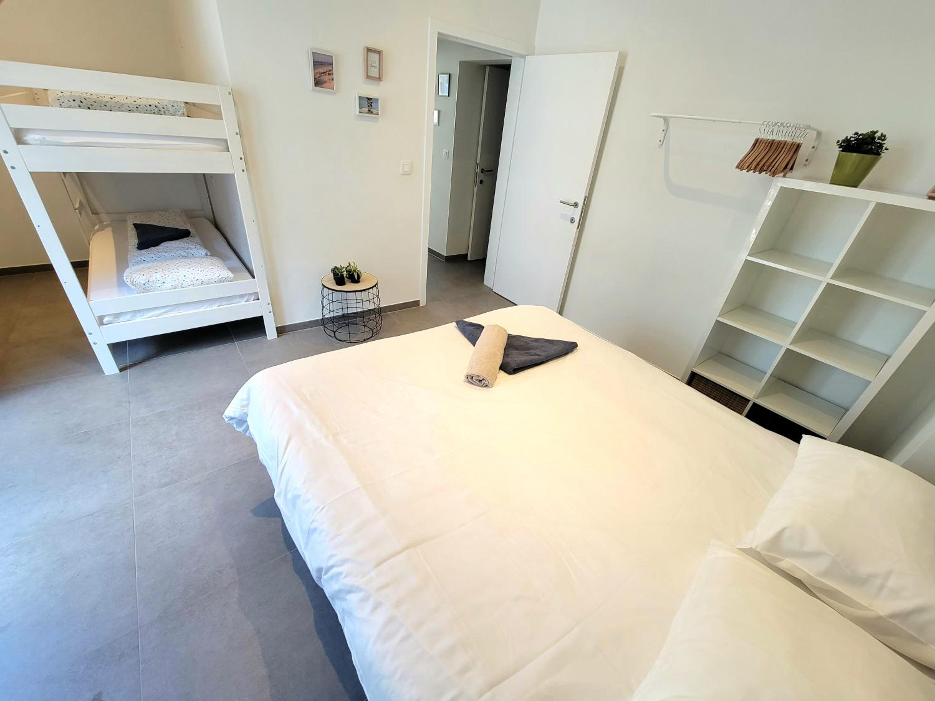 Three-Bedroom Apartment - Photo 8