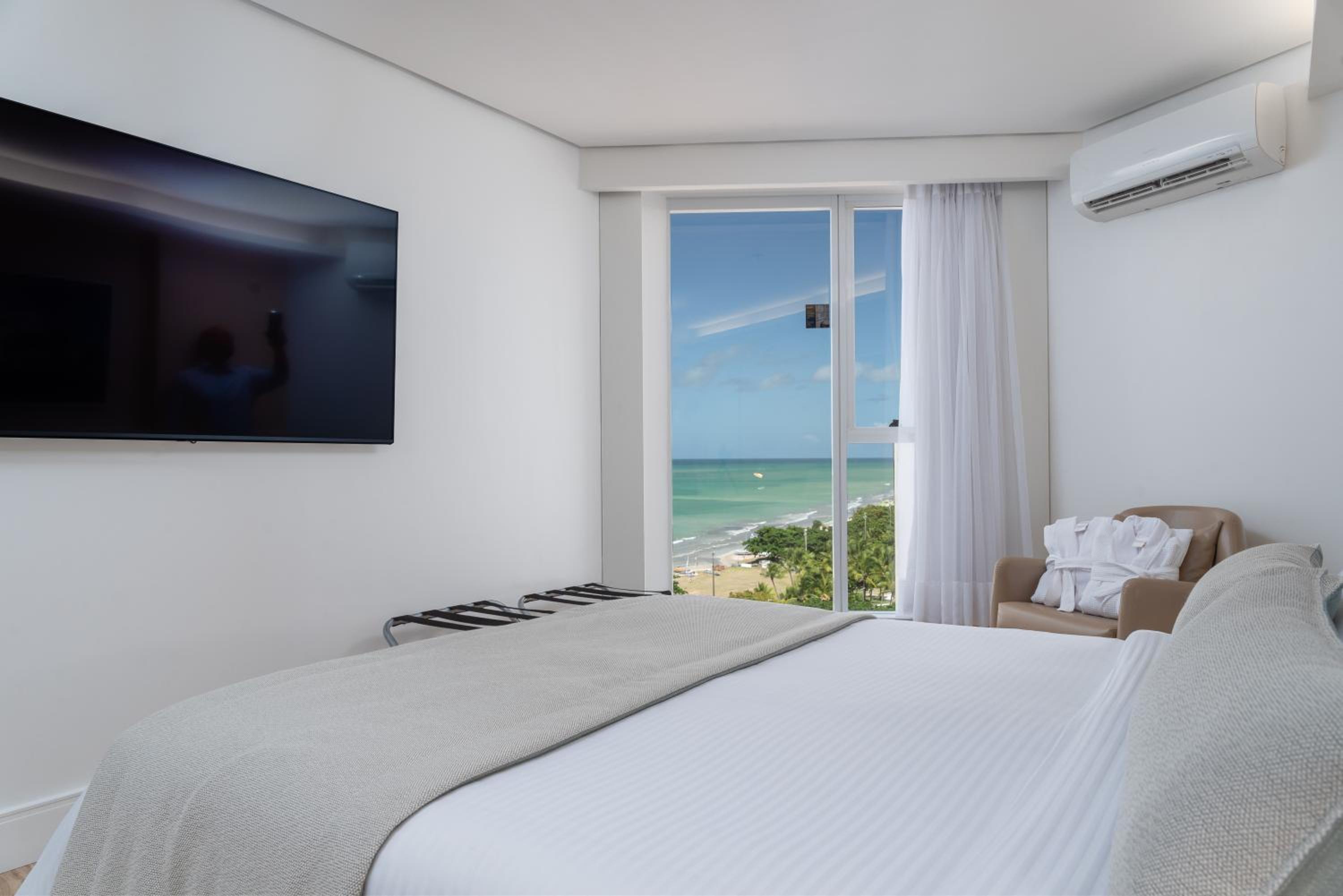 Available room