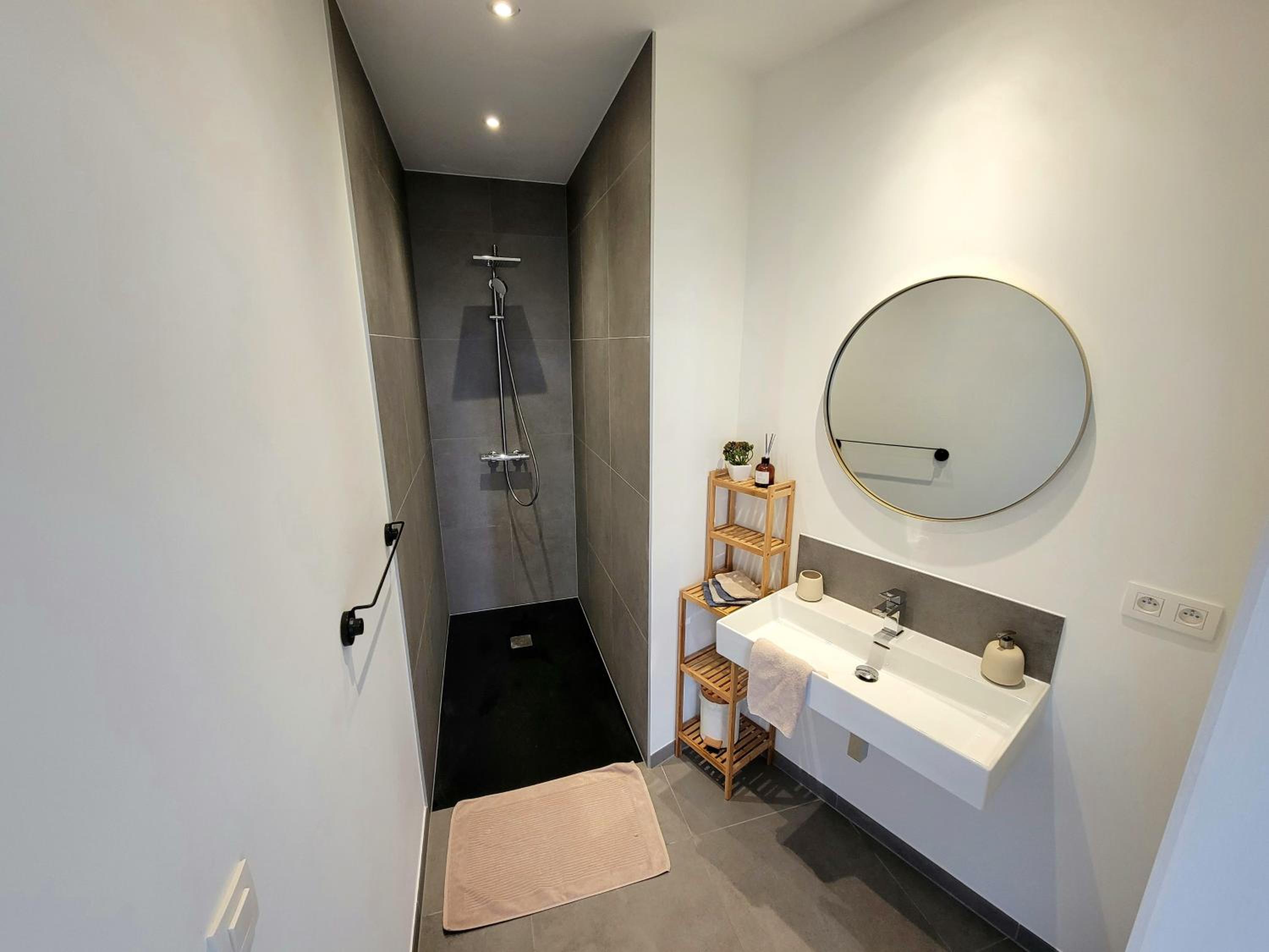 Three-Bedroom Apartment - Photo 12