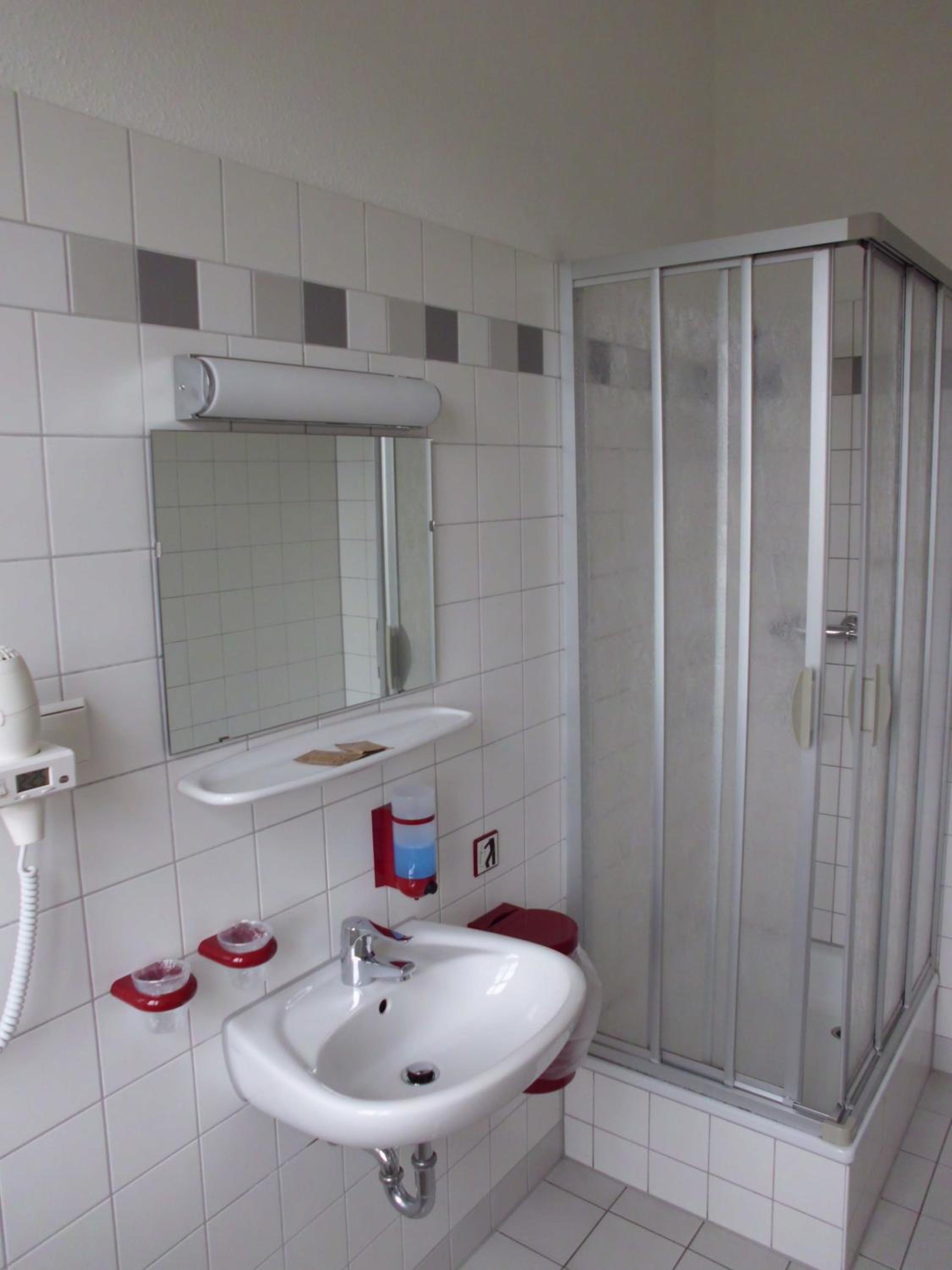 Comfort Triple Room with Shower photo 2