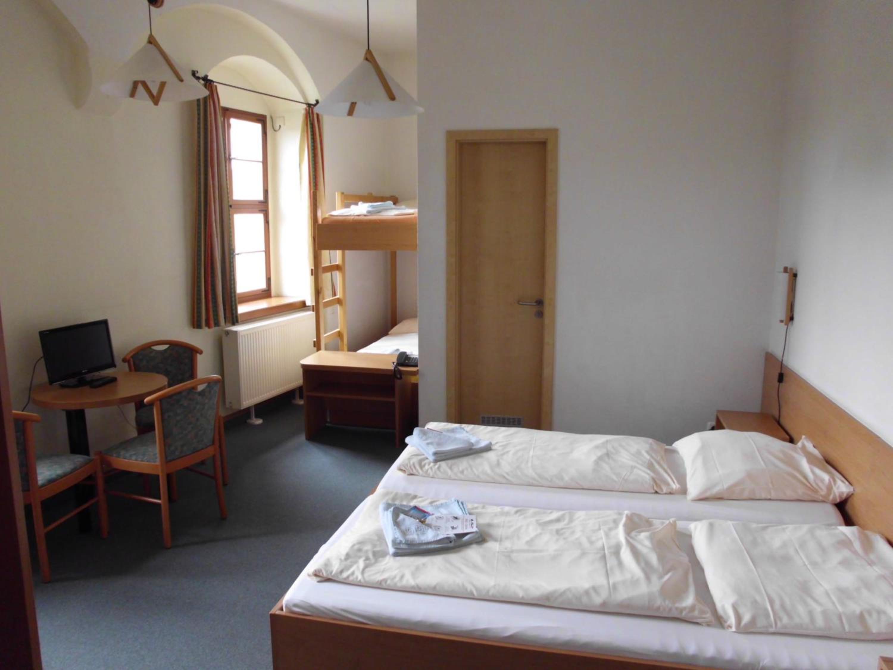 Comfort Triple Room with Shower photo 1