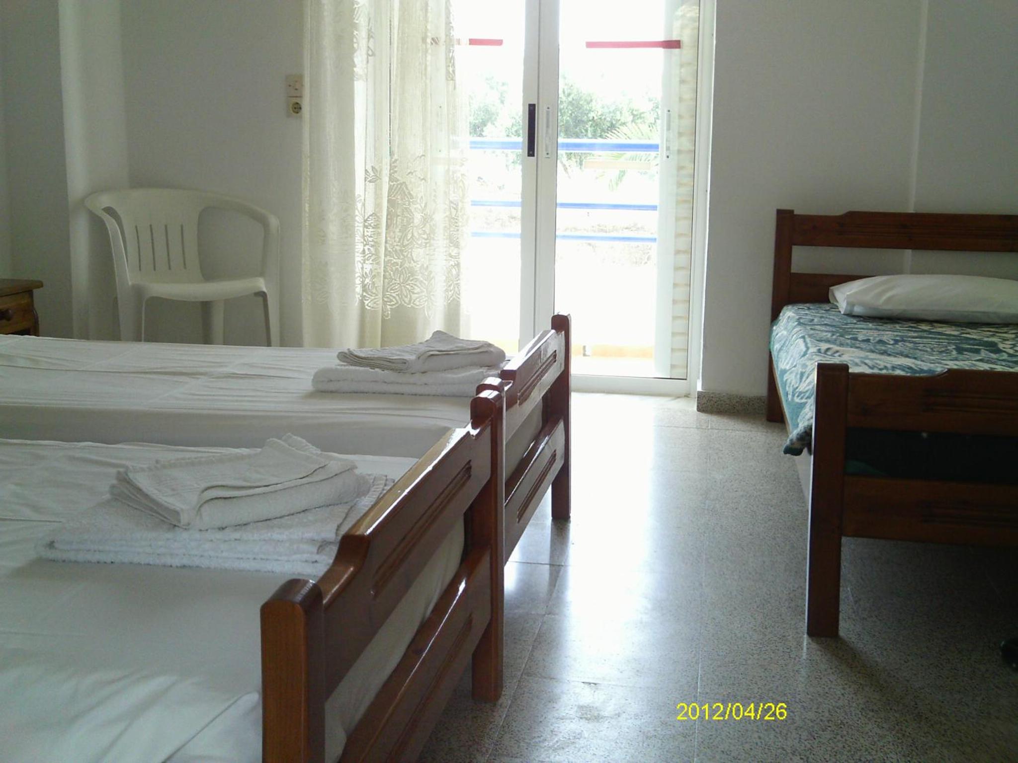 Classic Triple Room photo 1