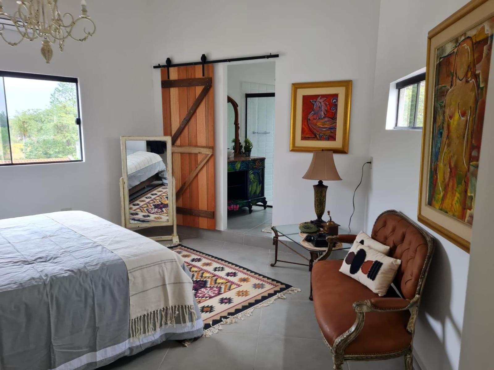 Queen Room With Pool View photo 2