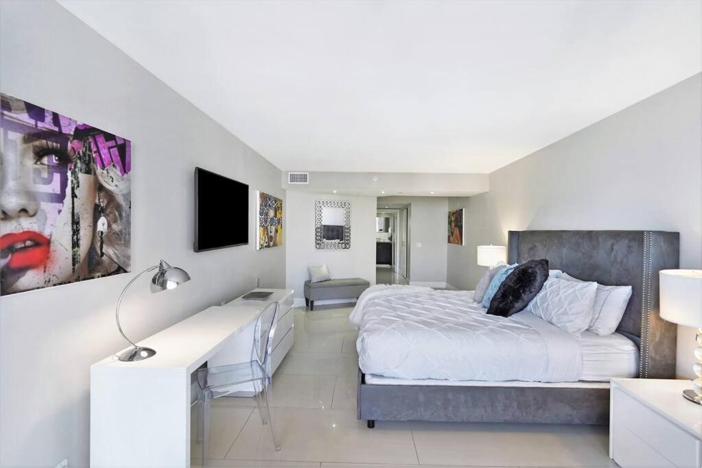 One-Bedroom Apartment photo 3