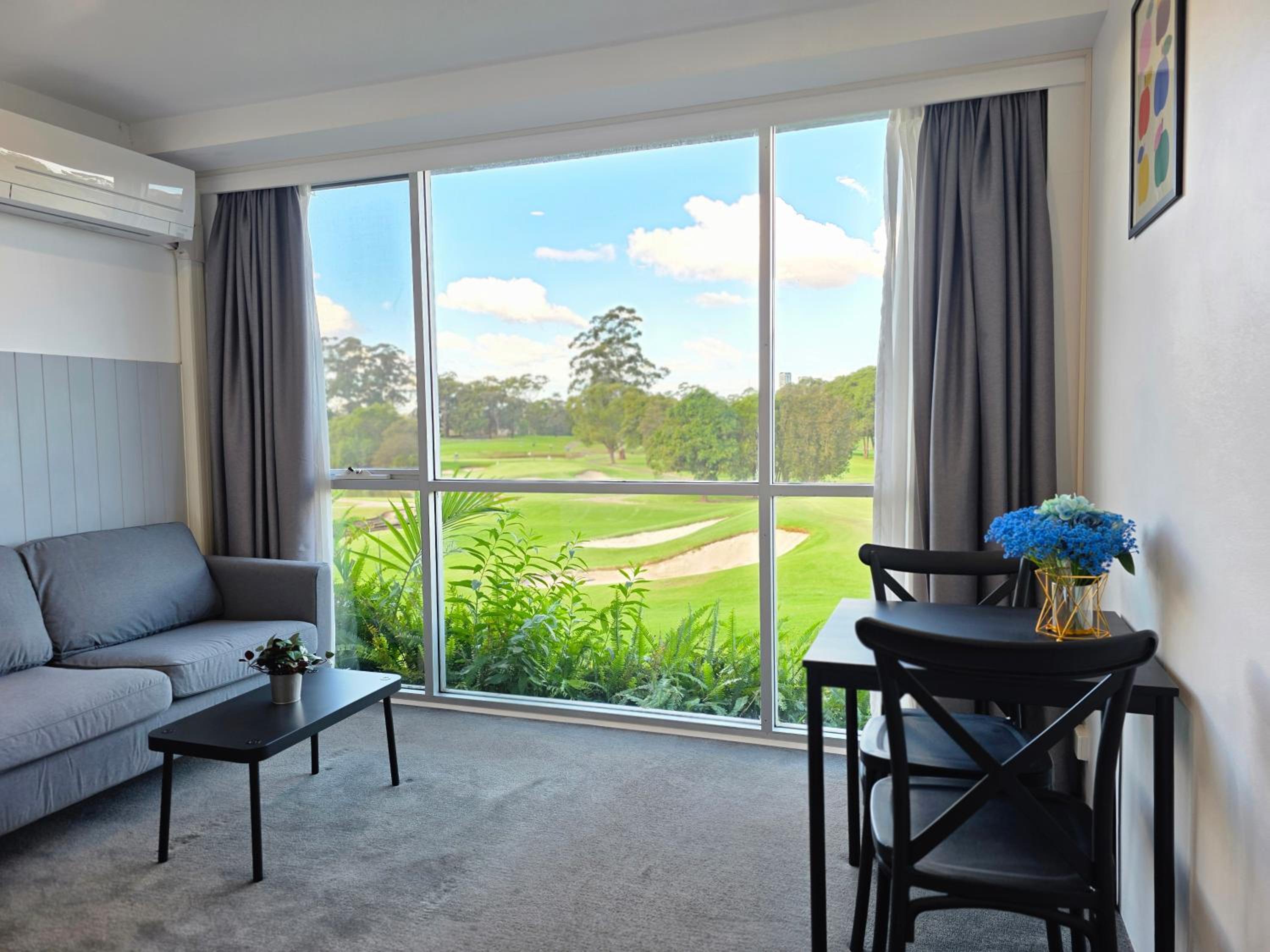 King Room