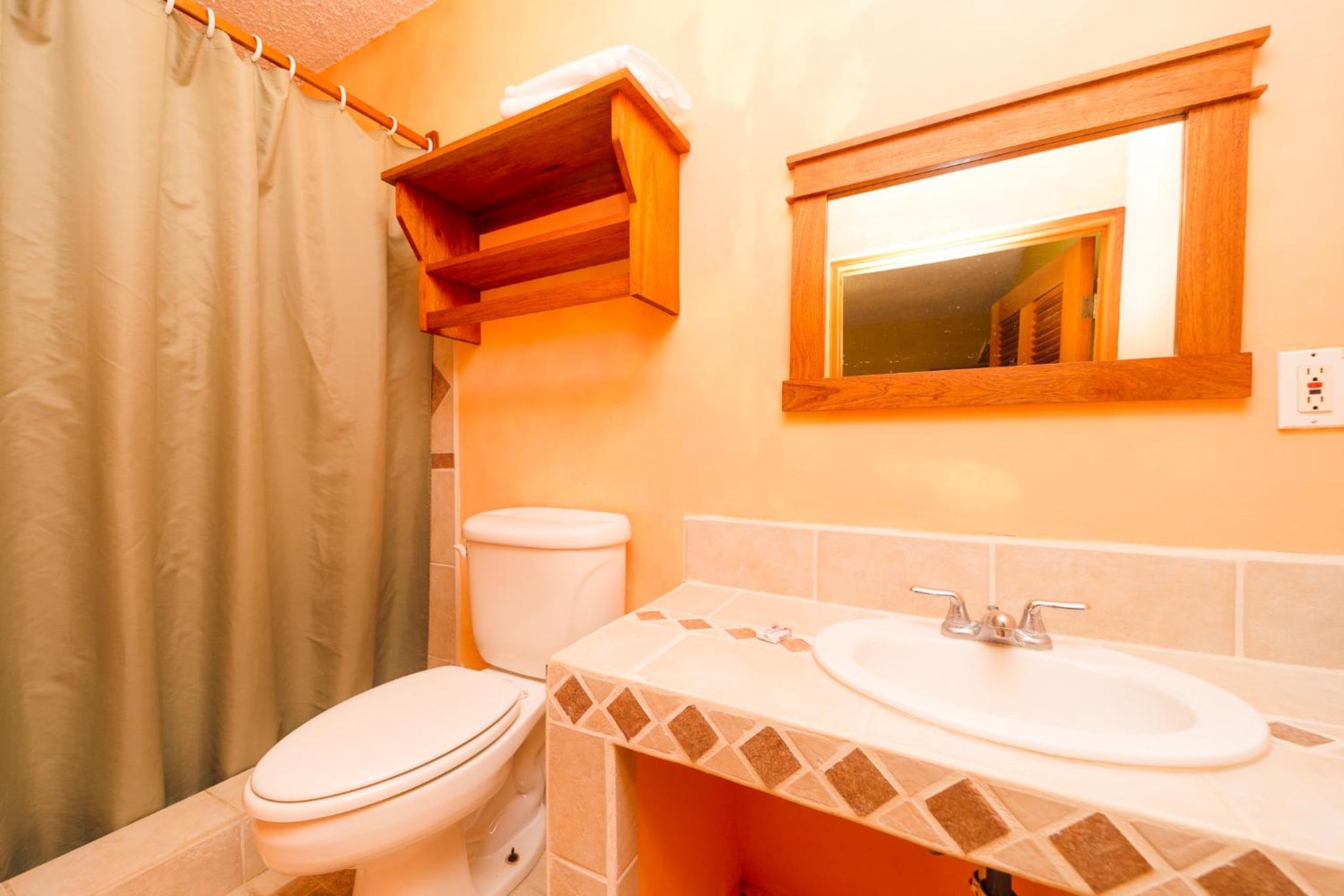 Double Room With Private Bathroom photo 2