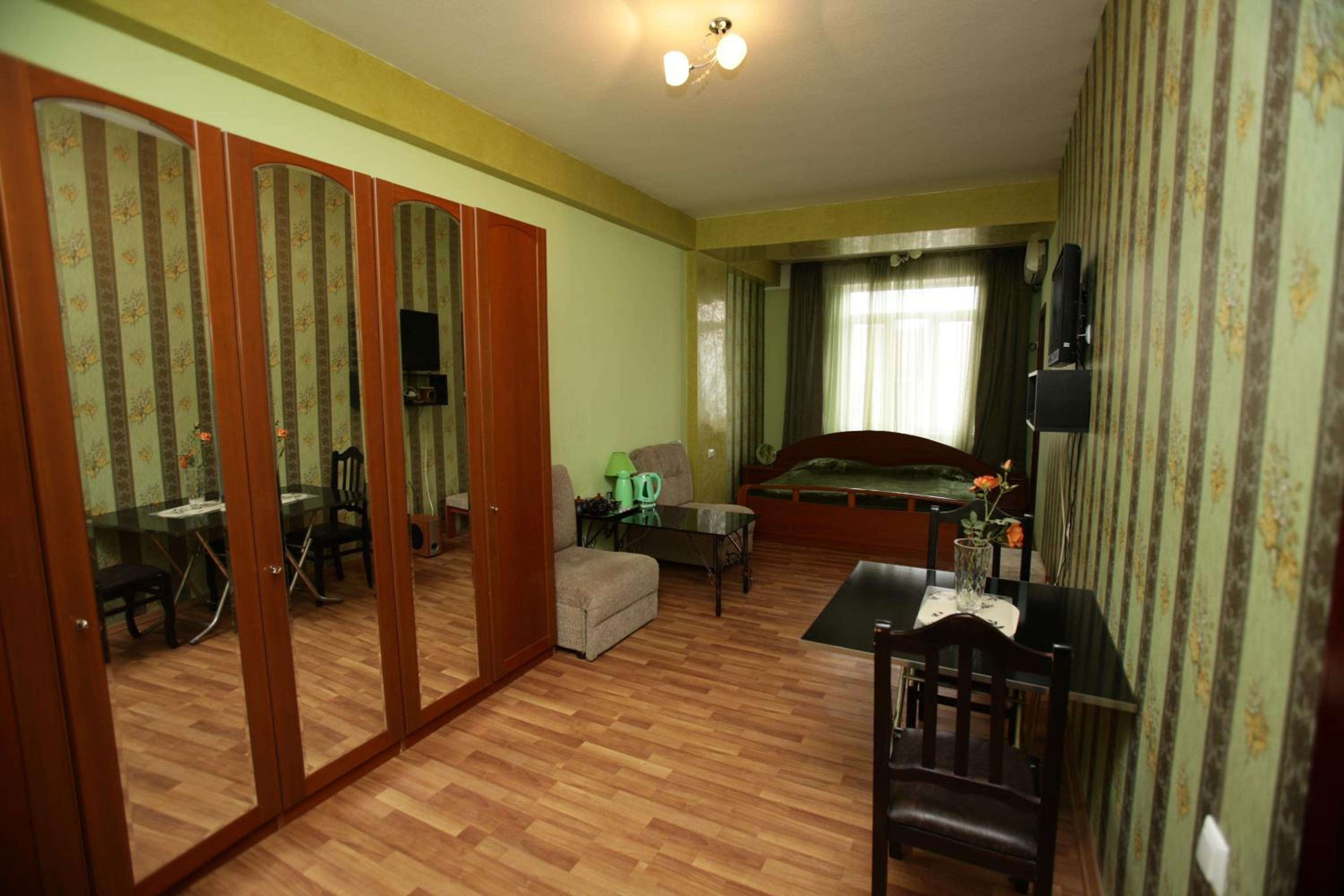 Executive Double Room - Photo 11