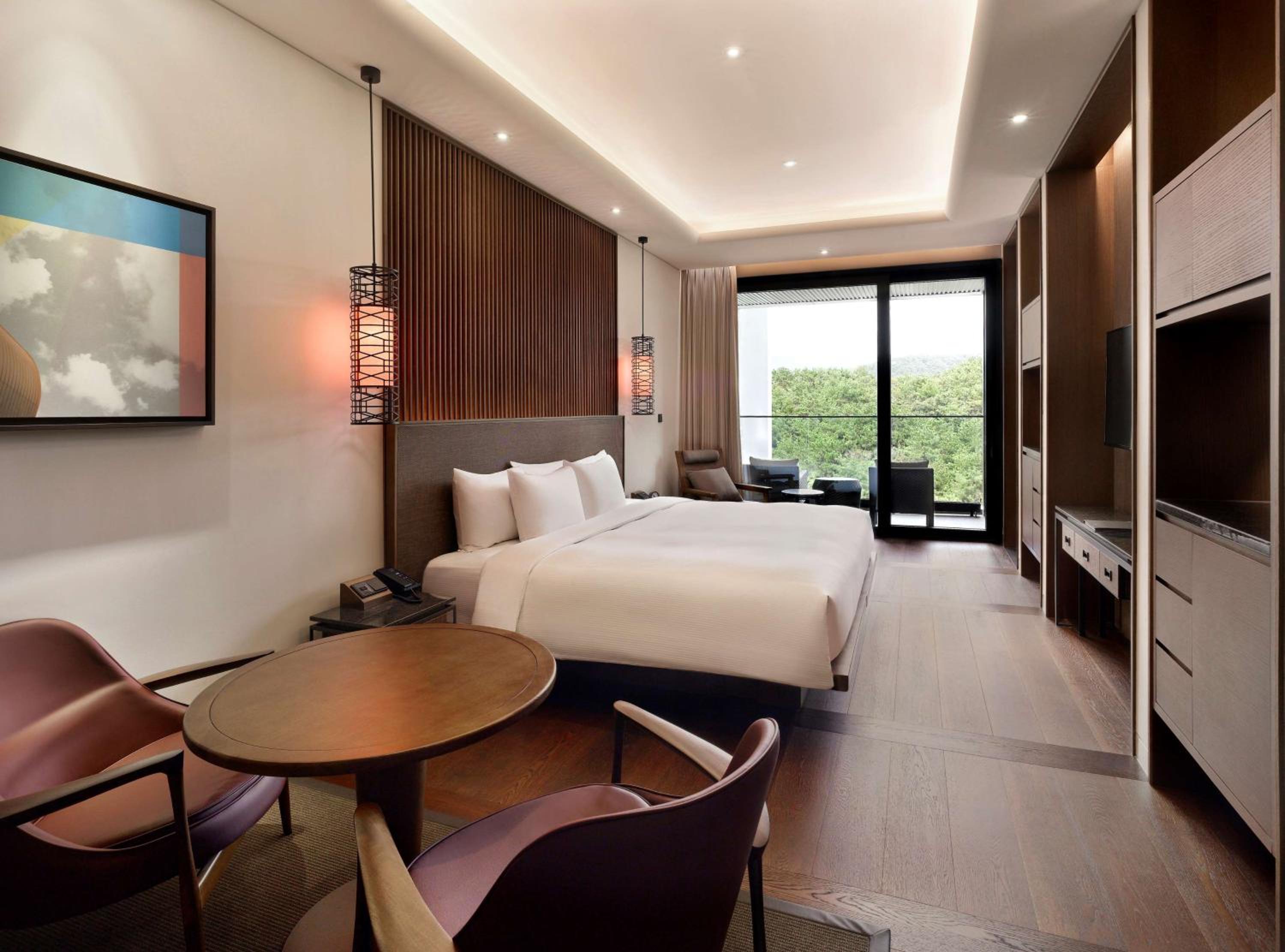 [Welcome Rim Club Festa] Deluxe King Room With Rim Point  