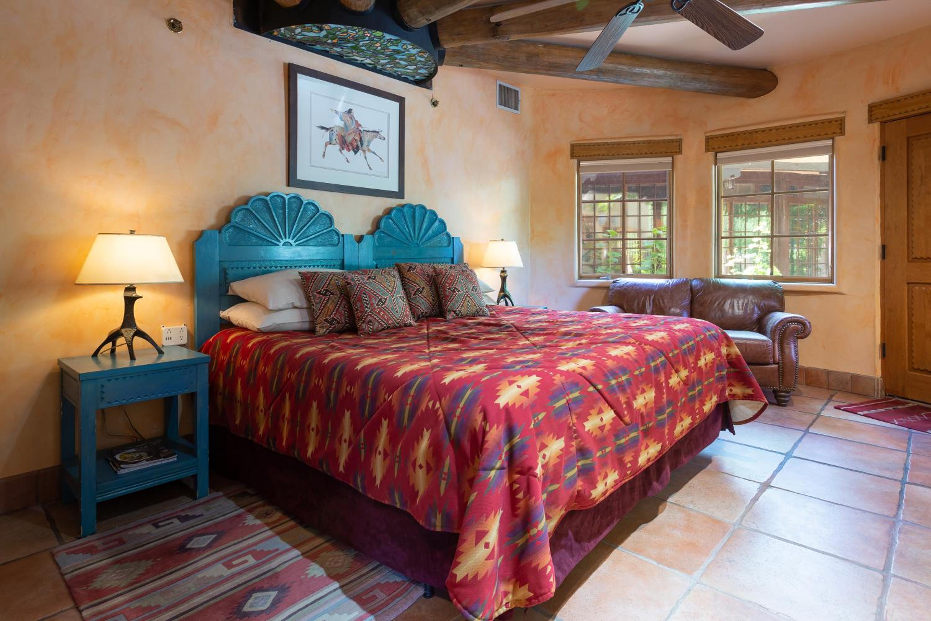 Deluxe King Room photo 3