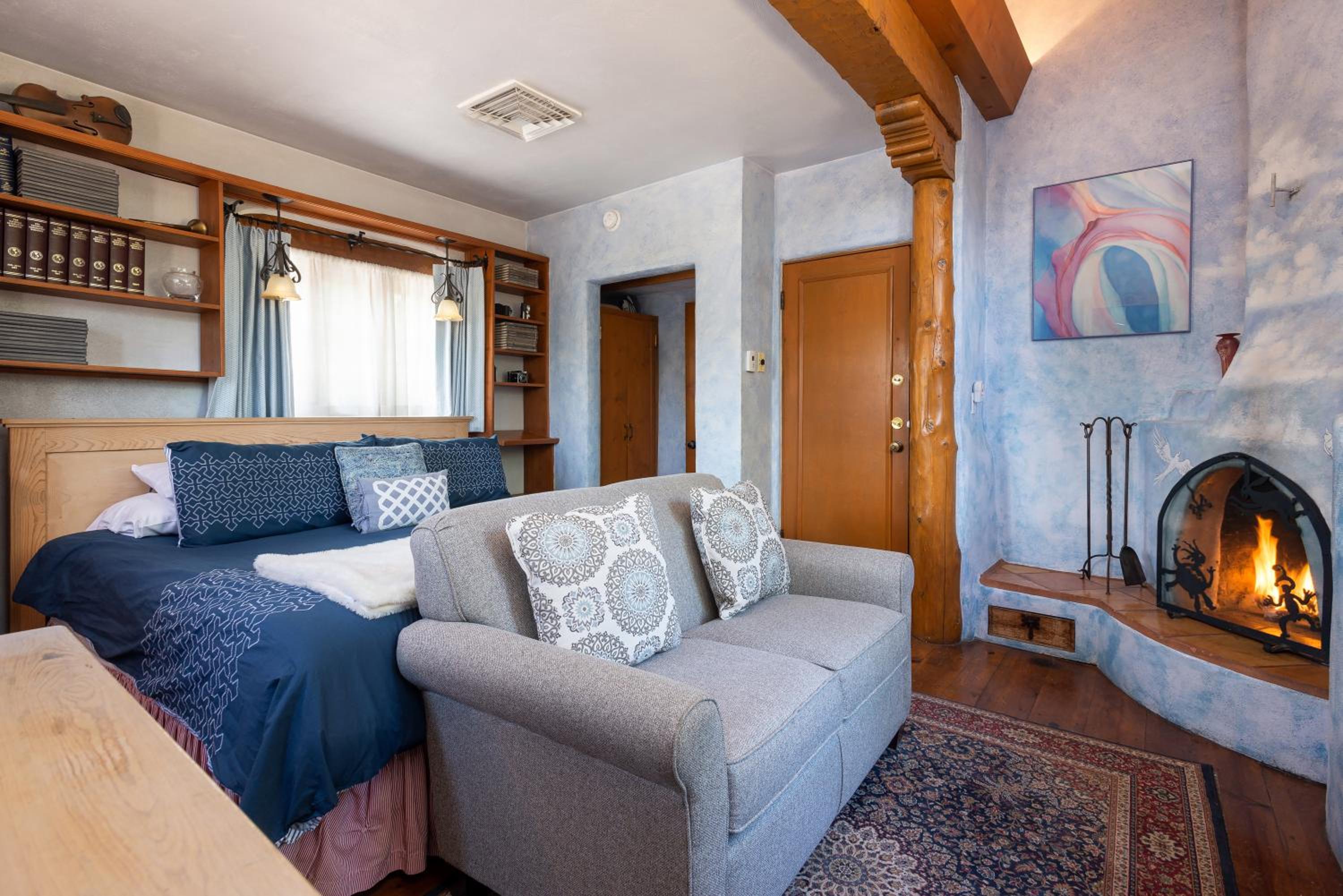 King Room with Balcony photo 1