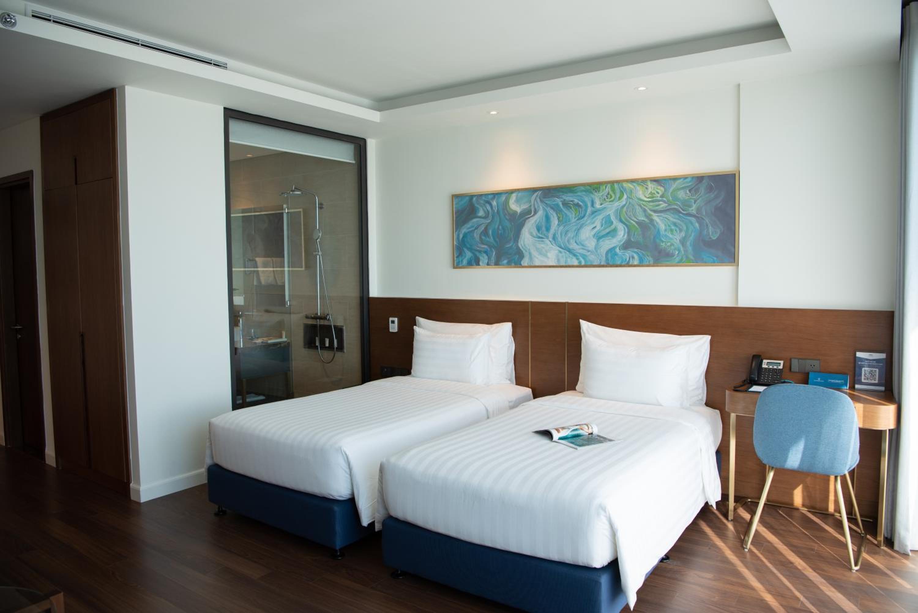 Deluxe Twin Room - Photo 1