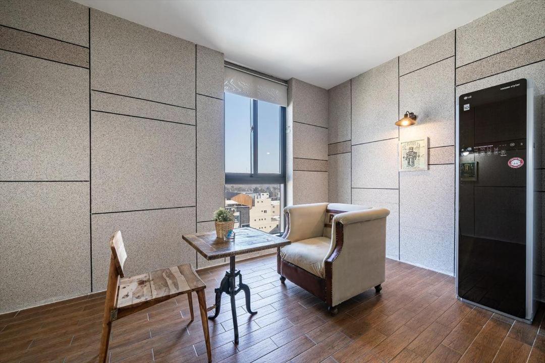 Double Room with Terrace - Photo 2