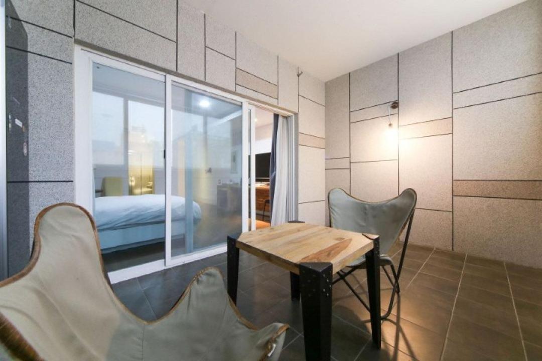 Double Room with Terrace - Photo 3
