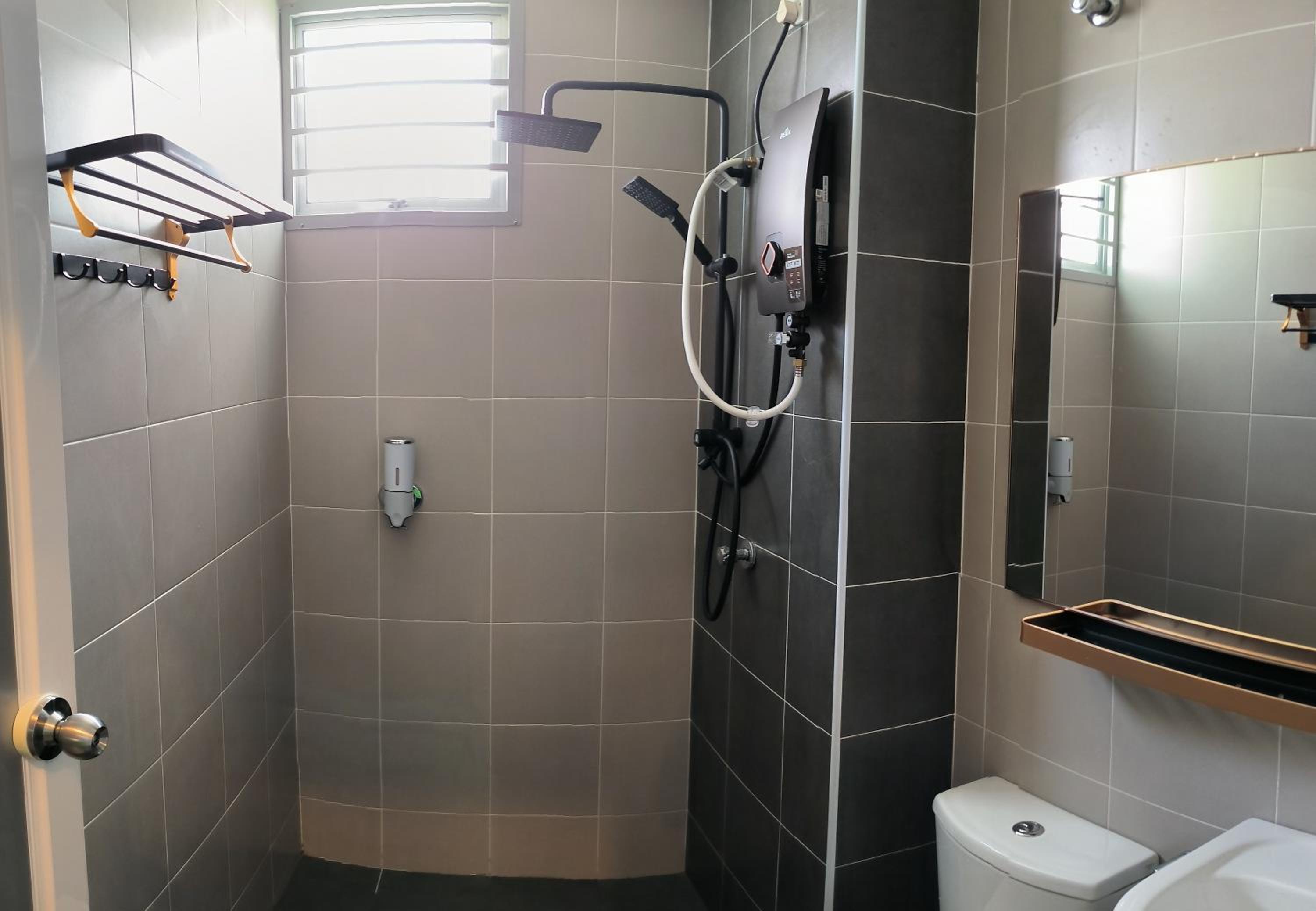 Three-Bedroom House photo 2