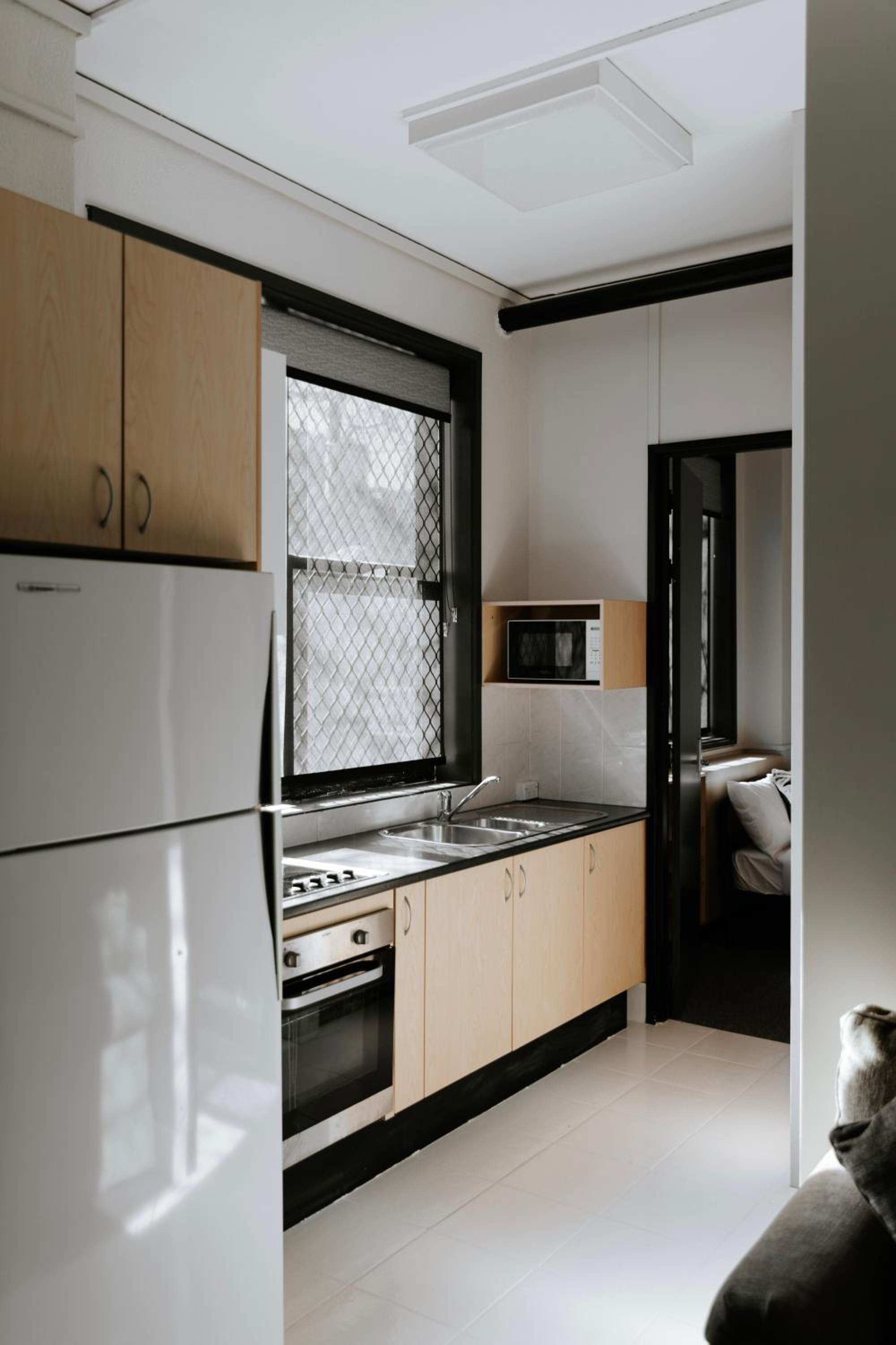 Two Bedroom Apartment - Ground Floor photo 3