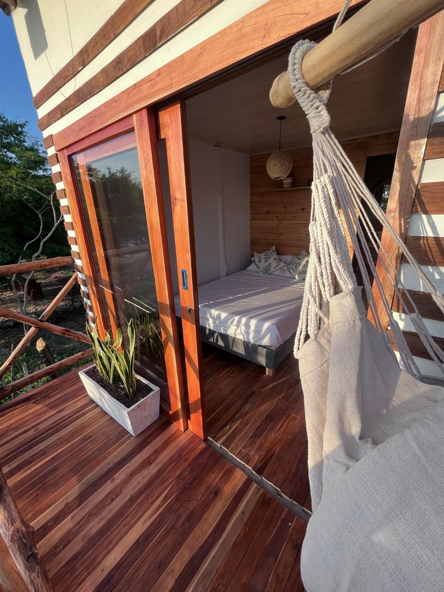 Double Room with Balcony and Sea View photo 1