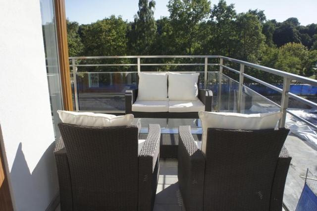 Apartment with Terrace - Photo 58