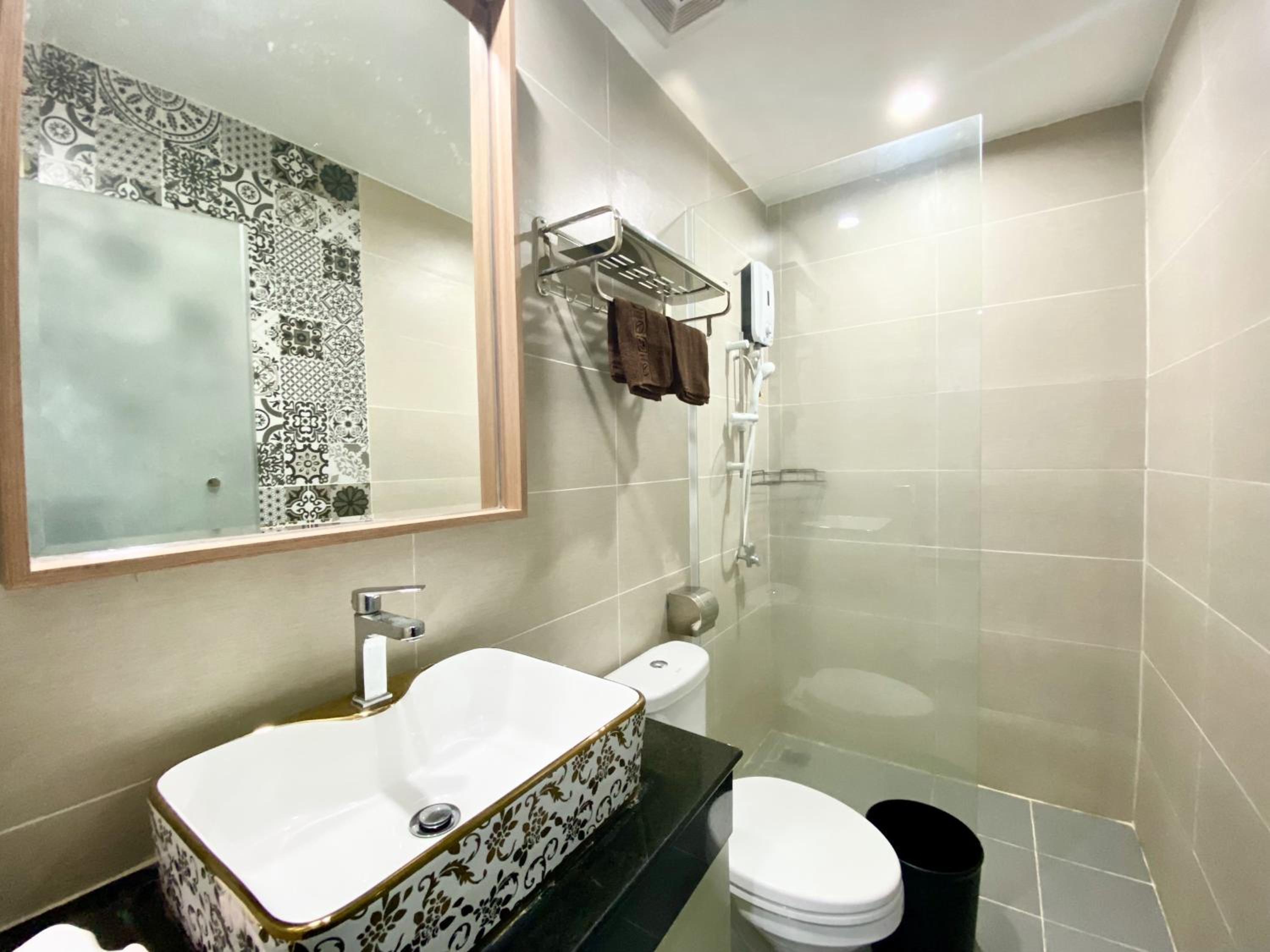 Double Room - Photo 3