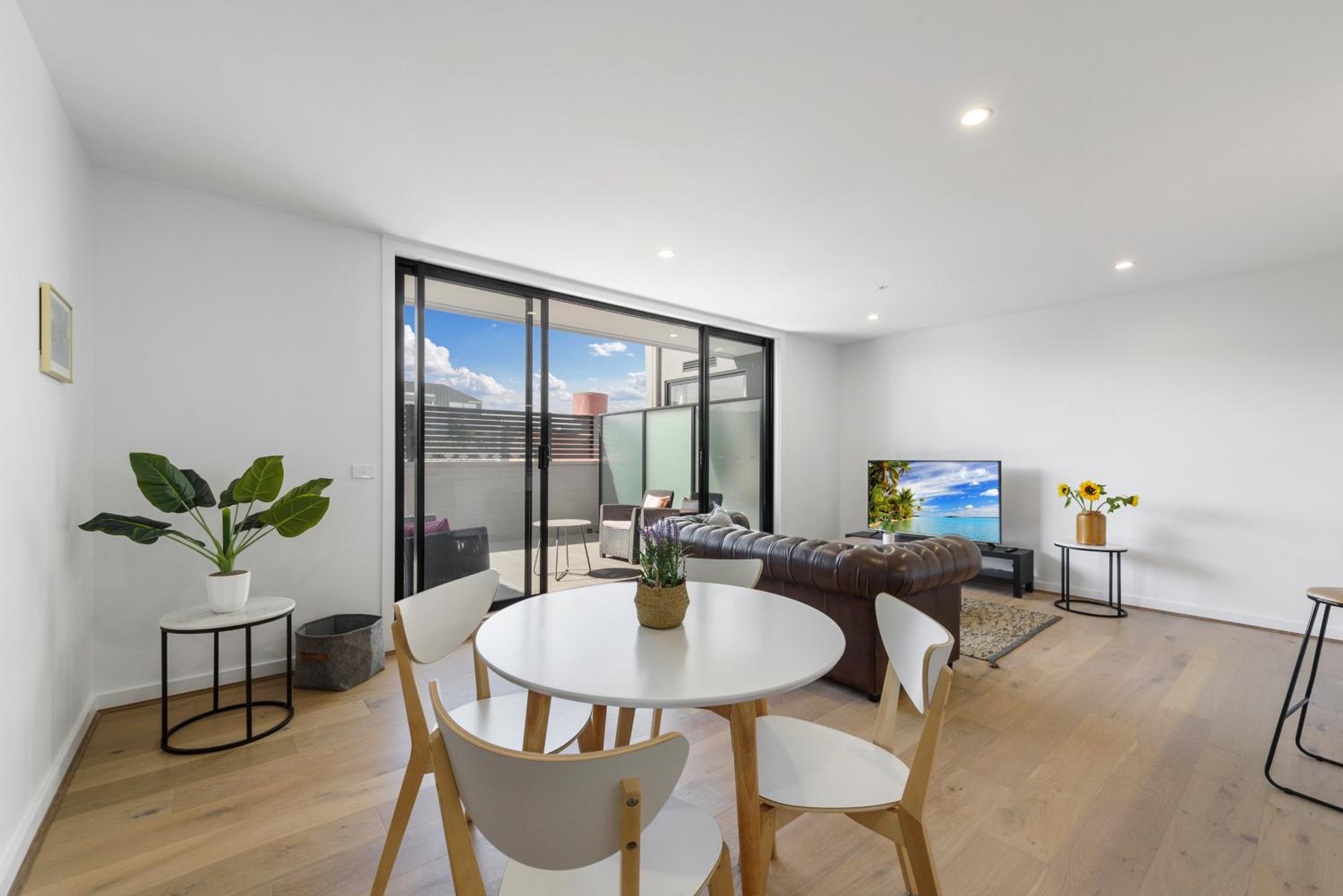 Apartment with Terrace