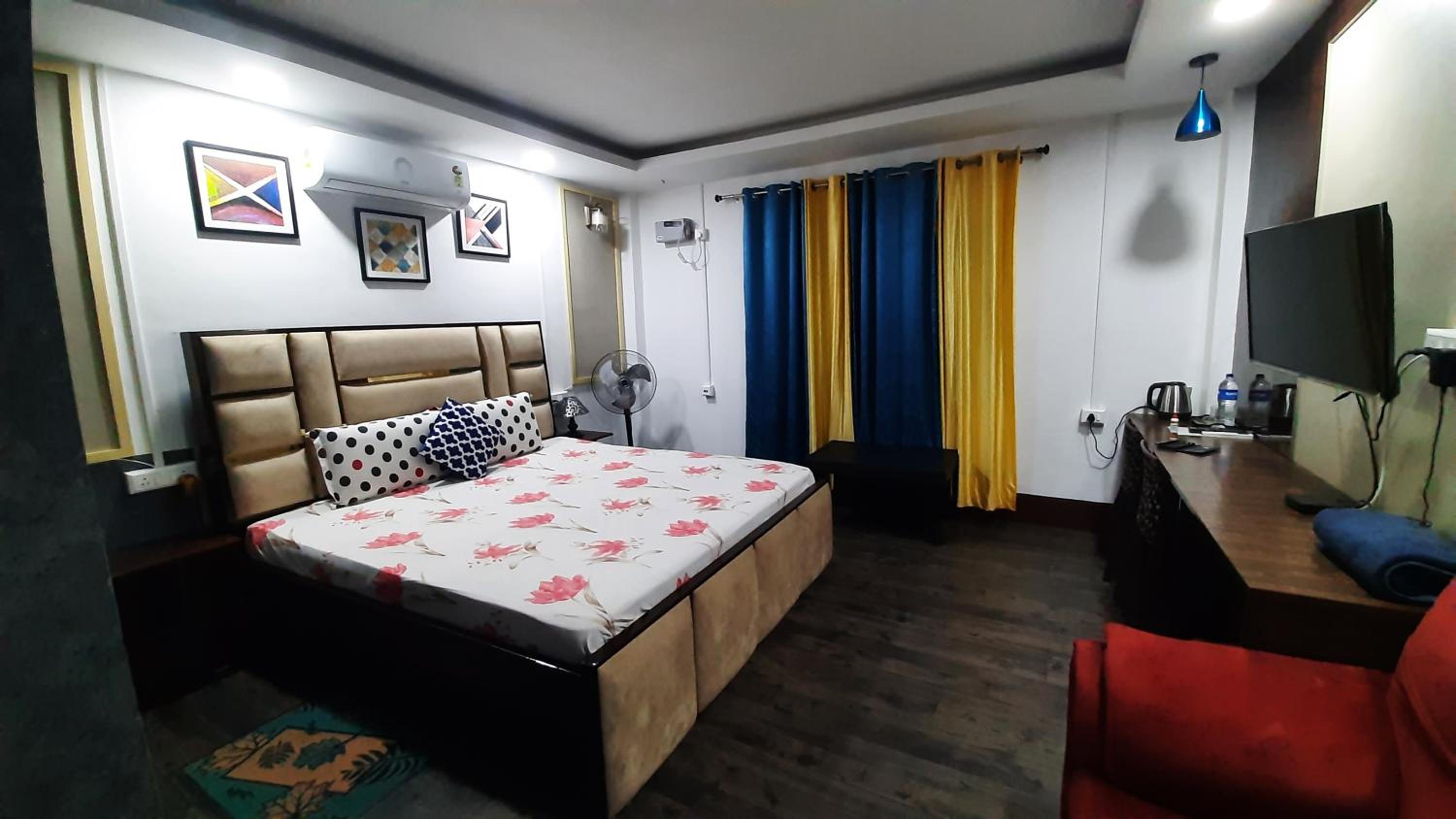 Economy Double Room photo 3