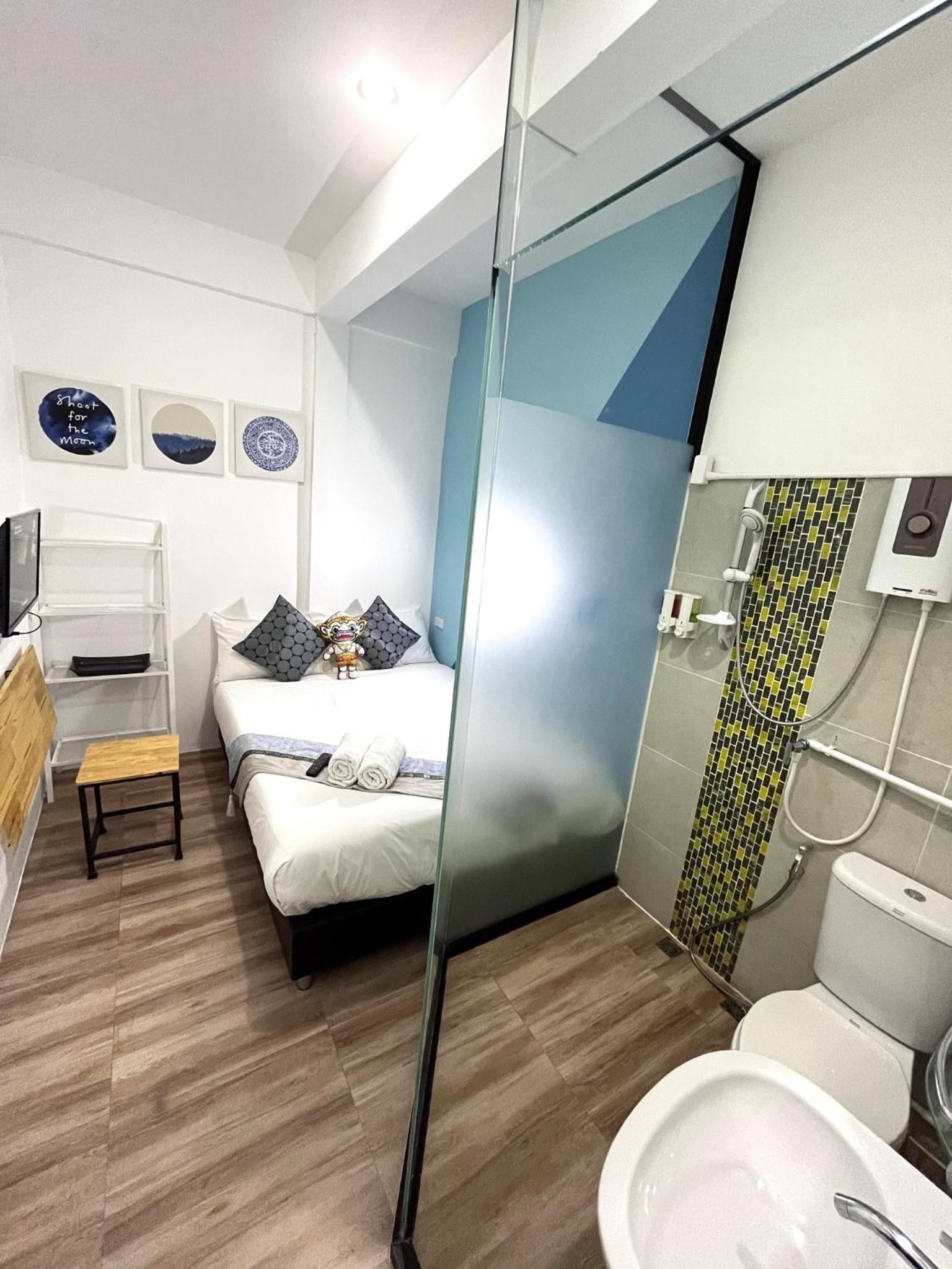 Standard Double Room photo 2