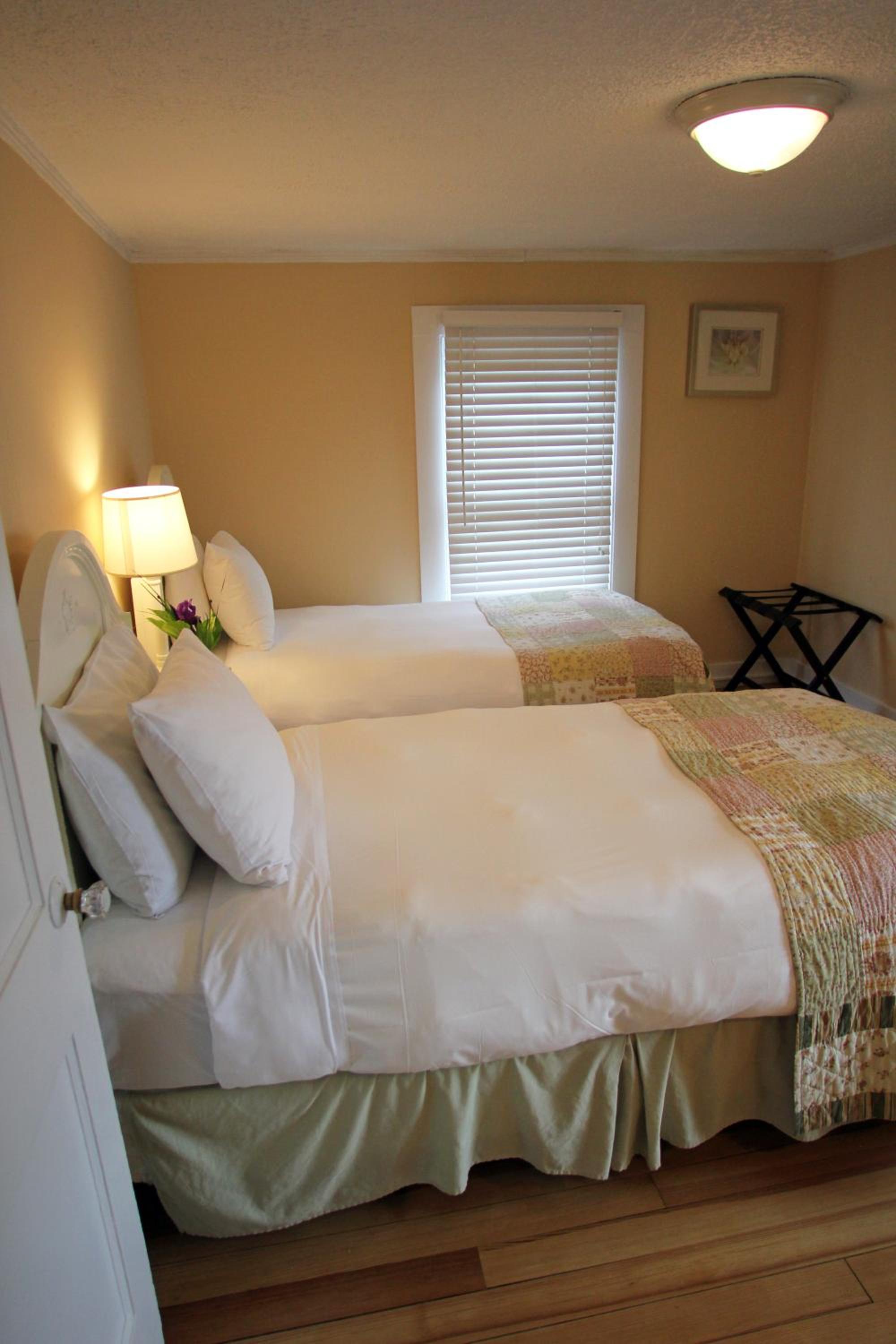 Two-Bedroom Suite - Photo 20