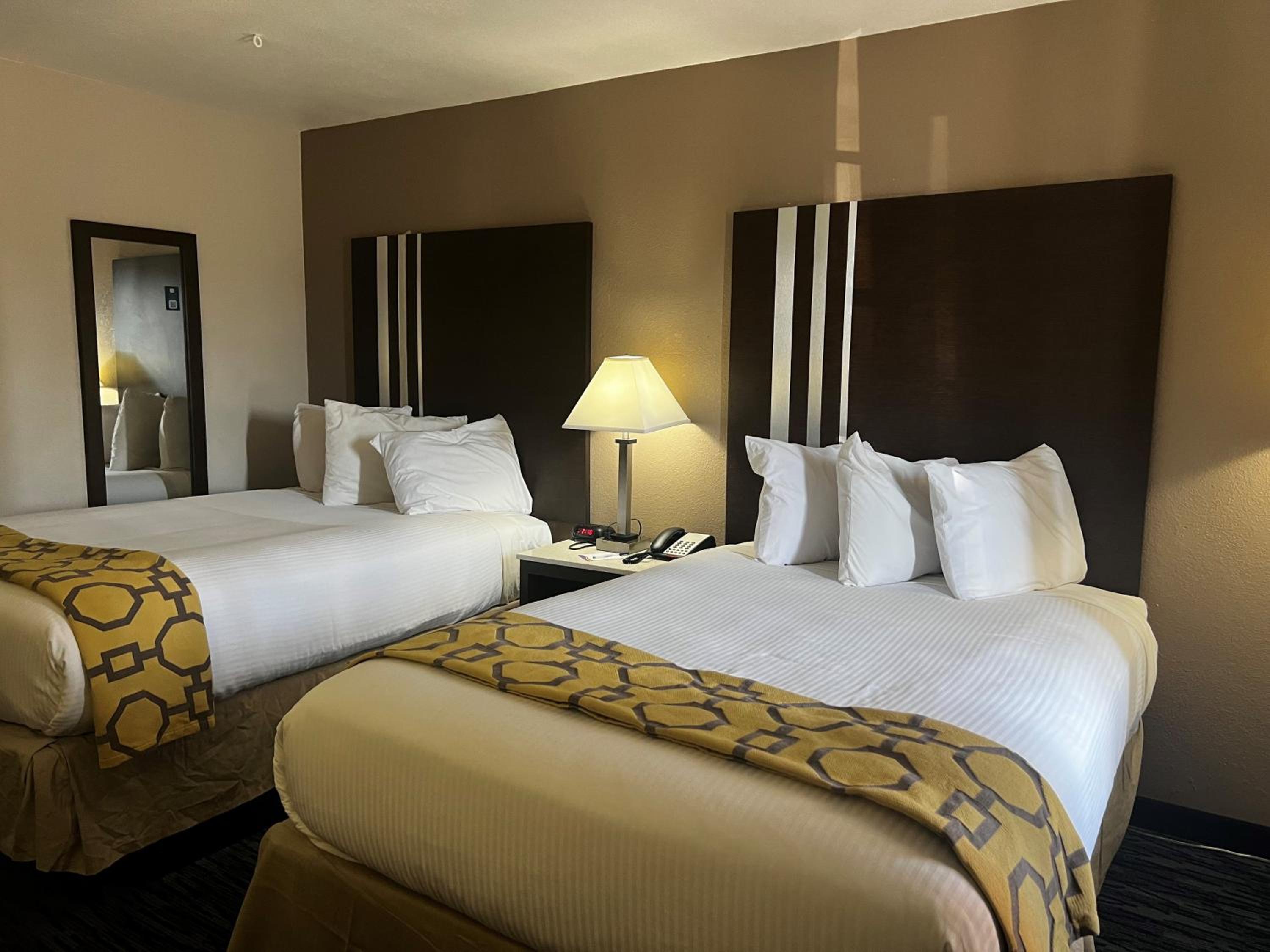Double Room with Two Double Beds - Non-Smoking - Photo 1