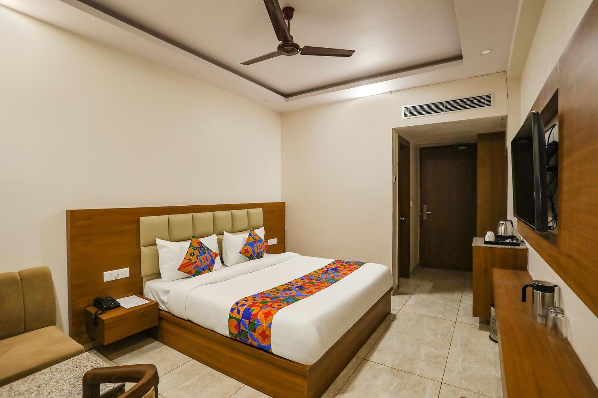 Deluxe Room photo 1
