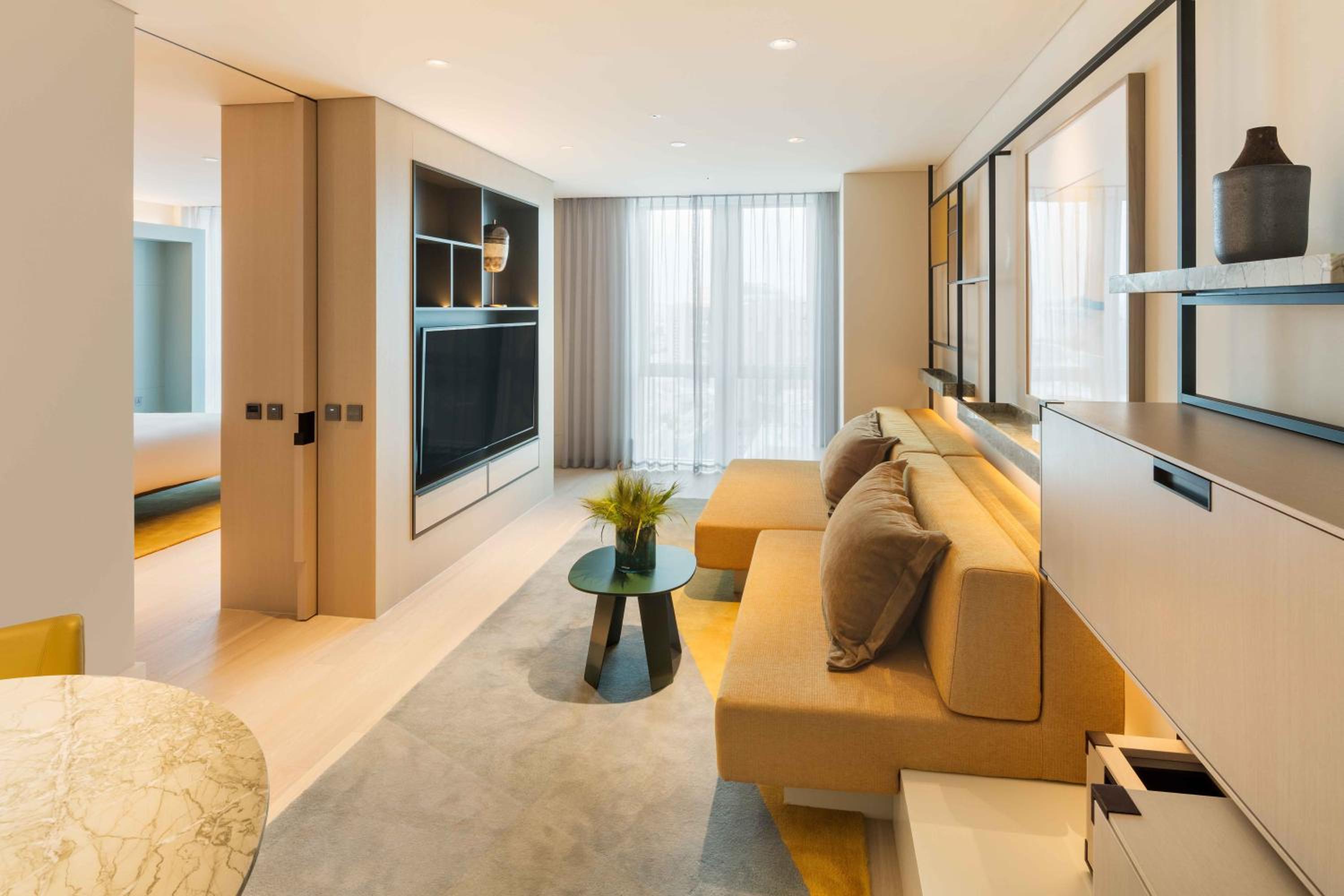 King Suite - Photo 4
