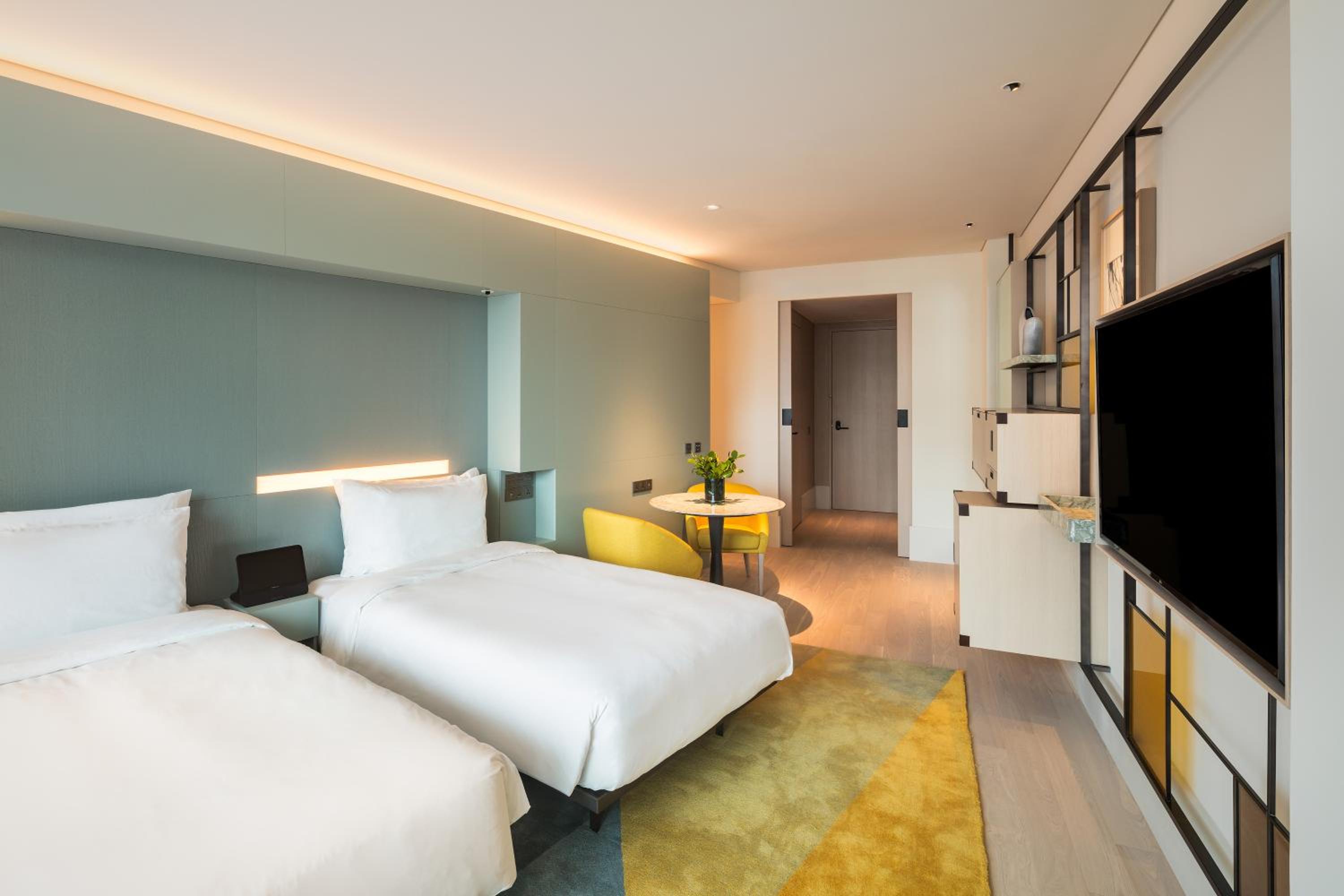 Deluxe Twin Room - Photo 3