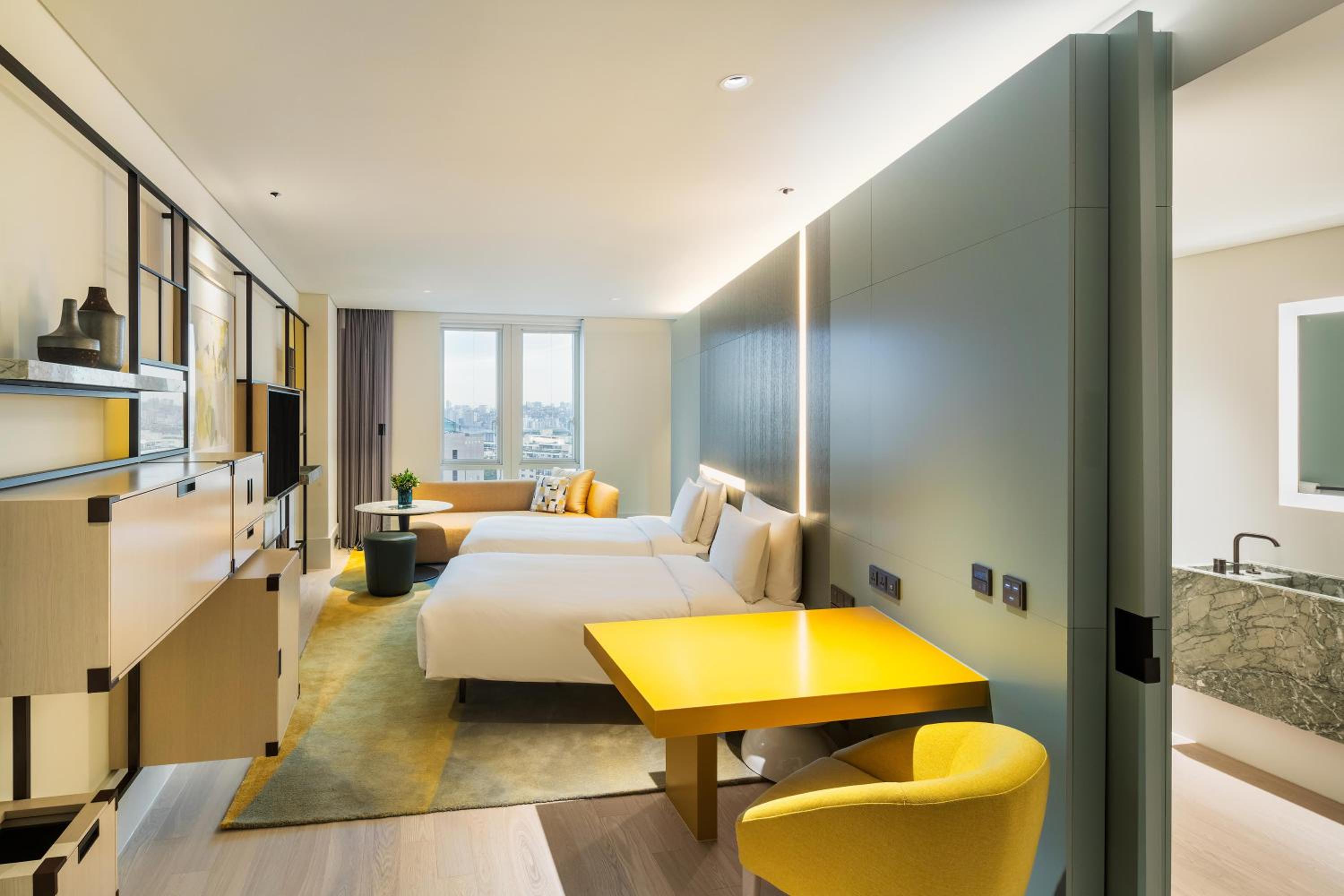 Deluxe Twin Room - Photo 1