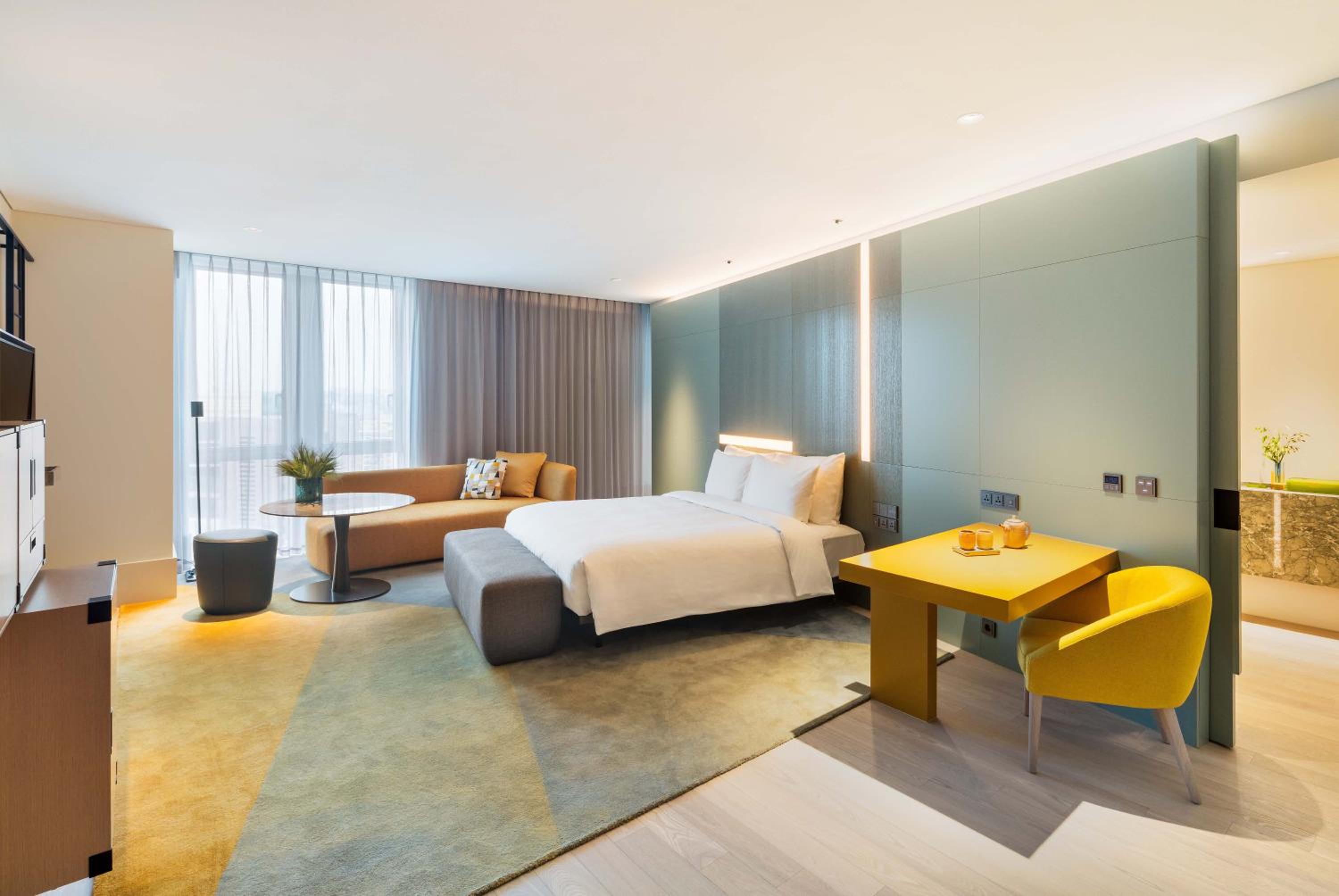 Premium King Room - Photo 1