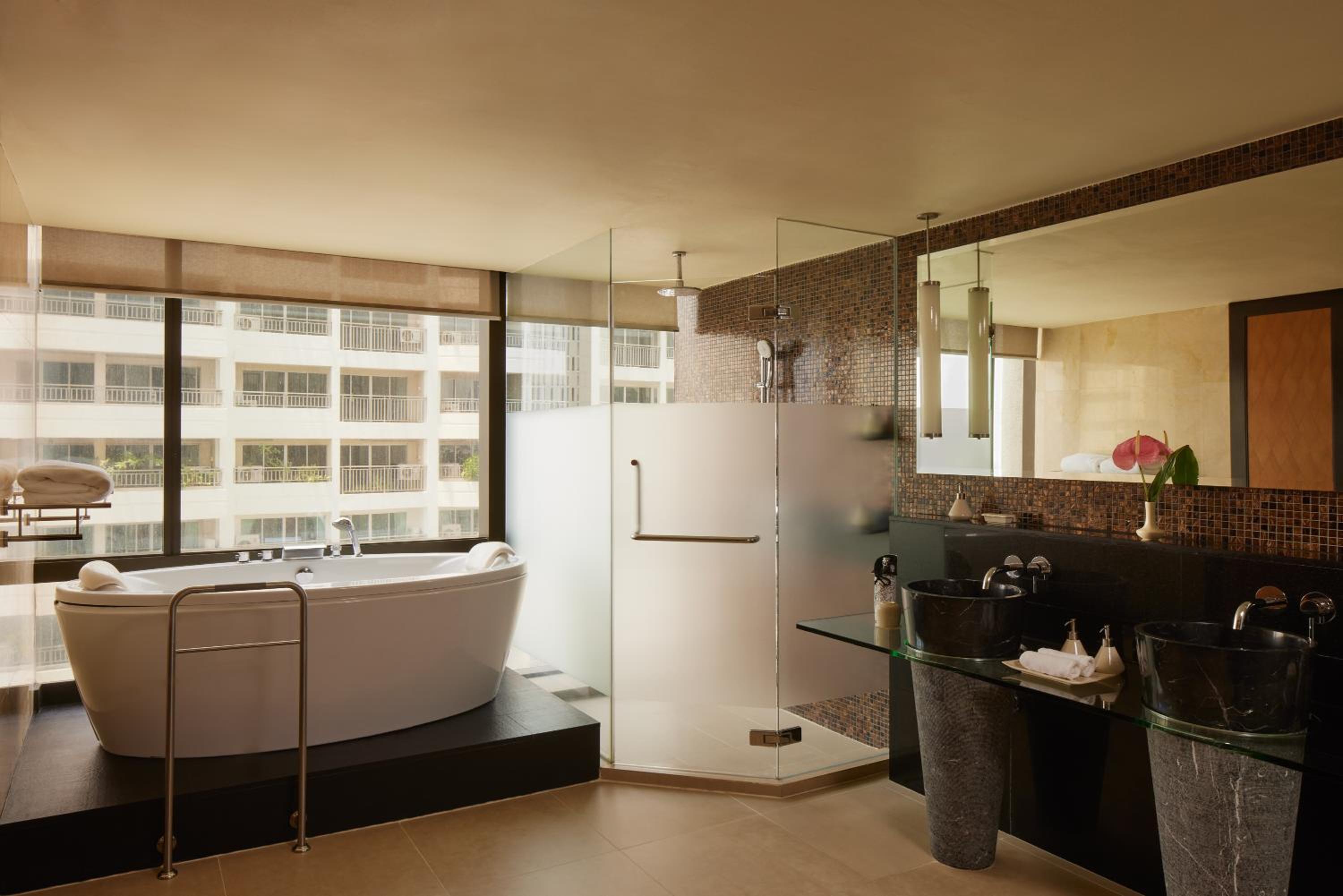 One-Bedroom Serenity Suite