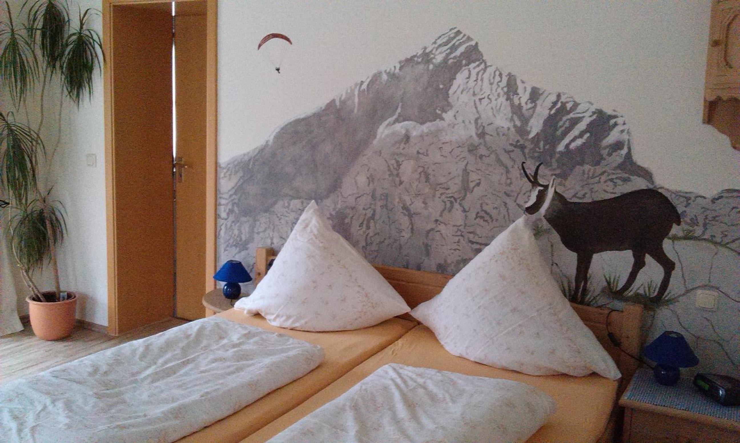 One-Bedroom Apartment with Balcony photo 1