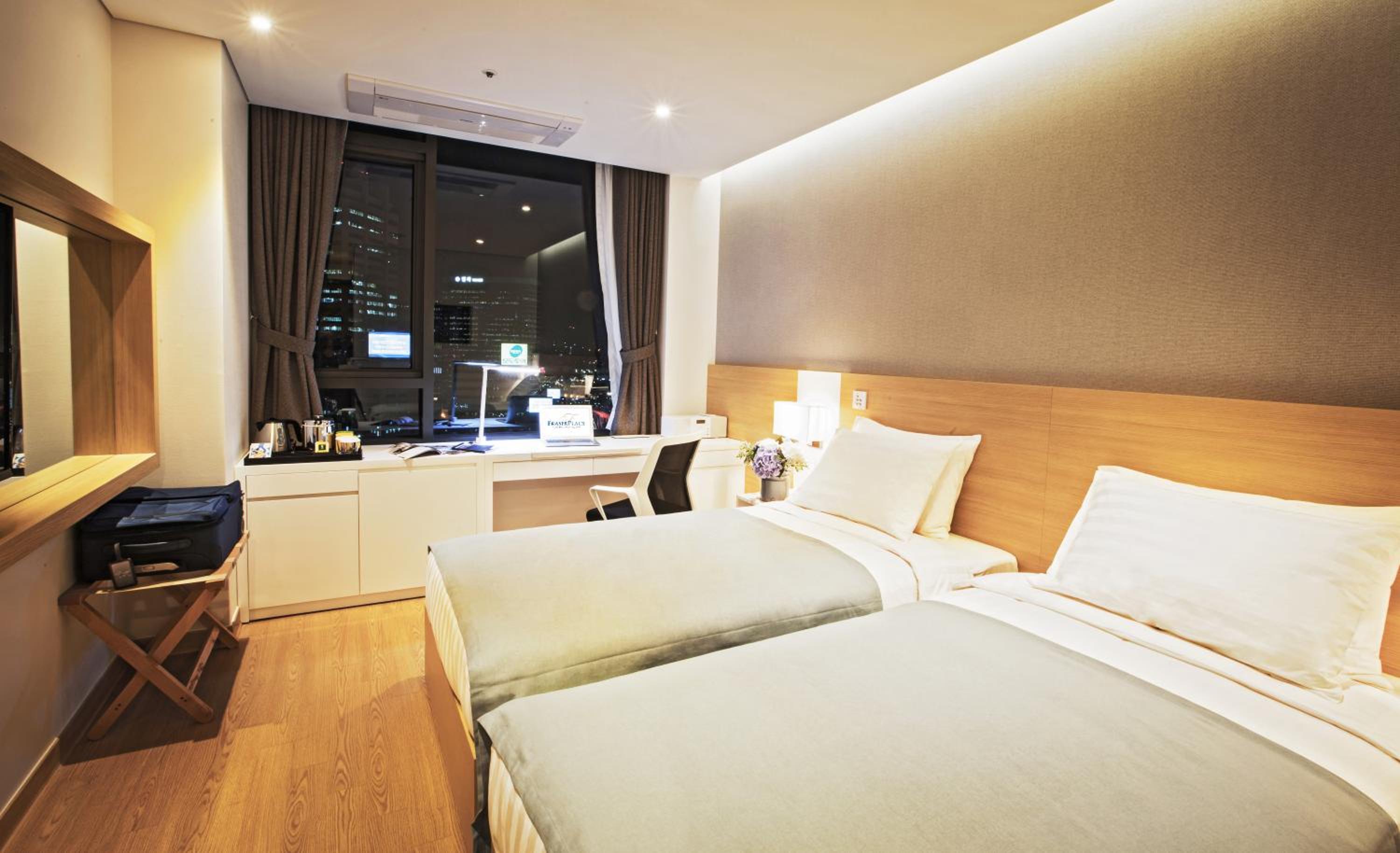 Superior Twin Room photo 3