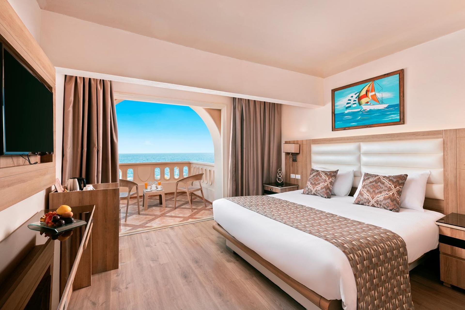 Quadruple Family Sea View