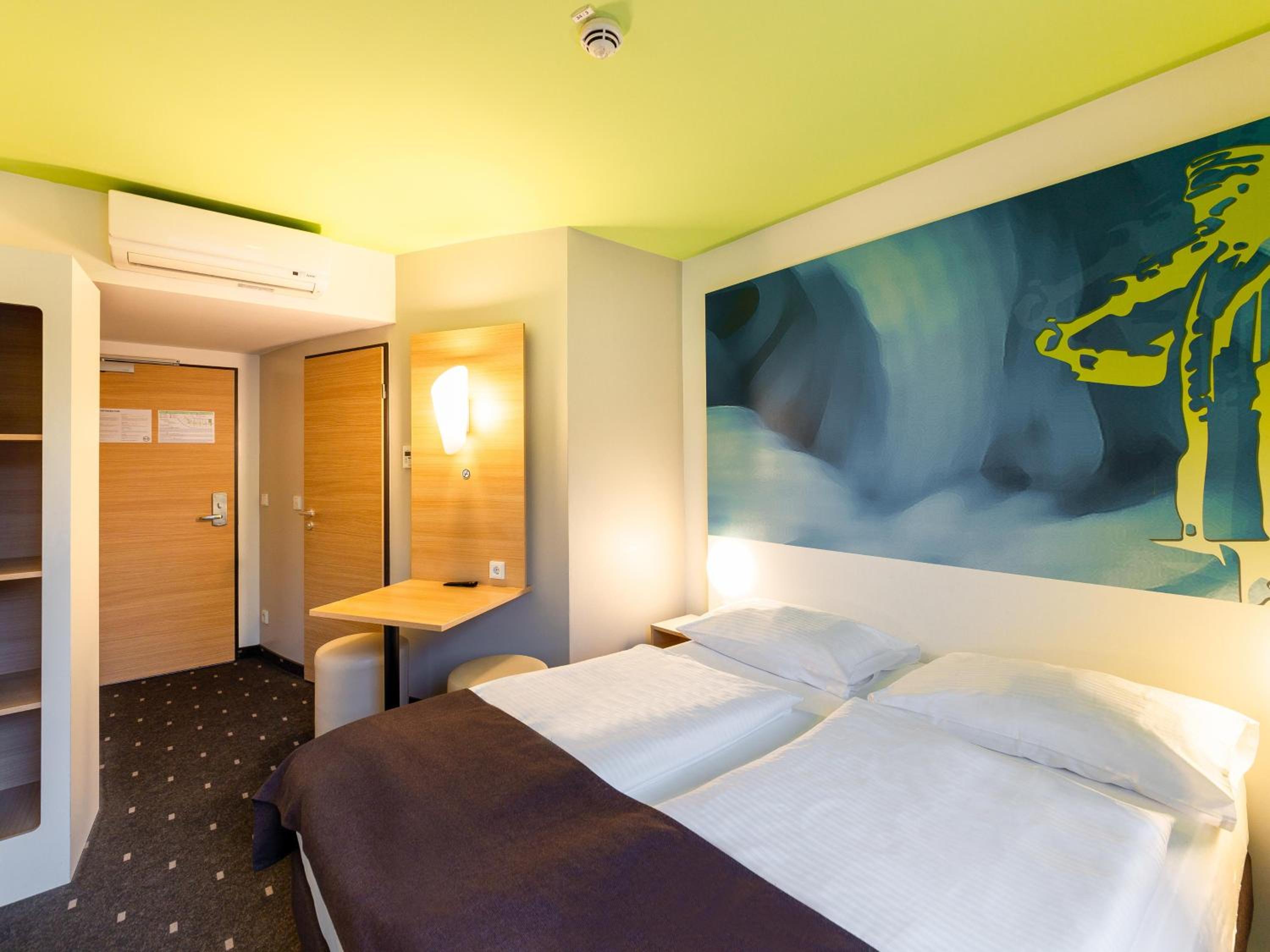 Double Room - Photo 4
