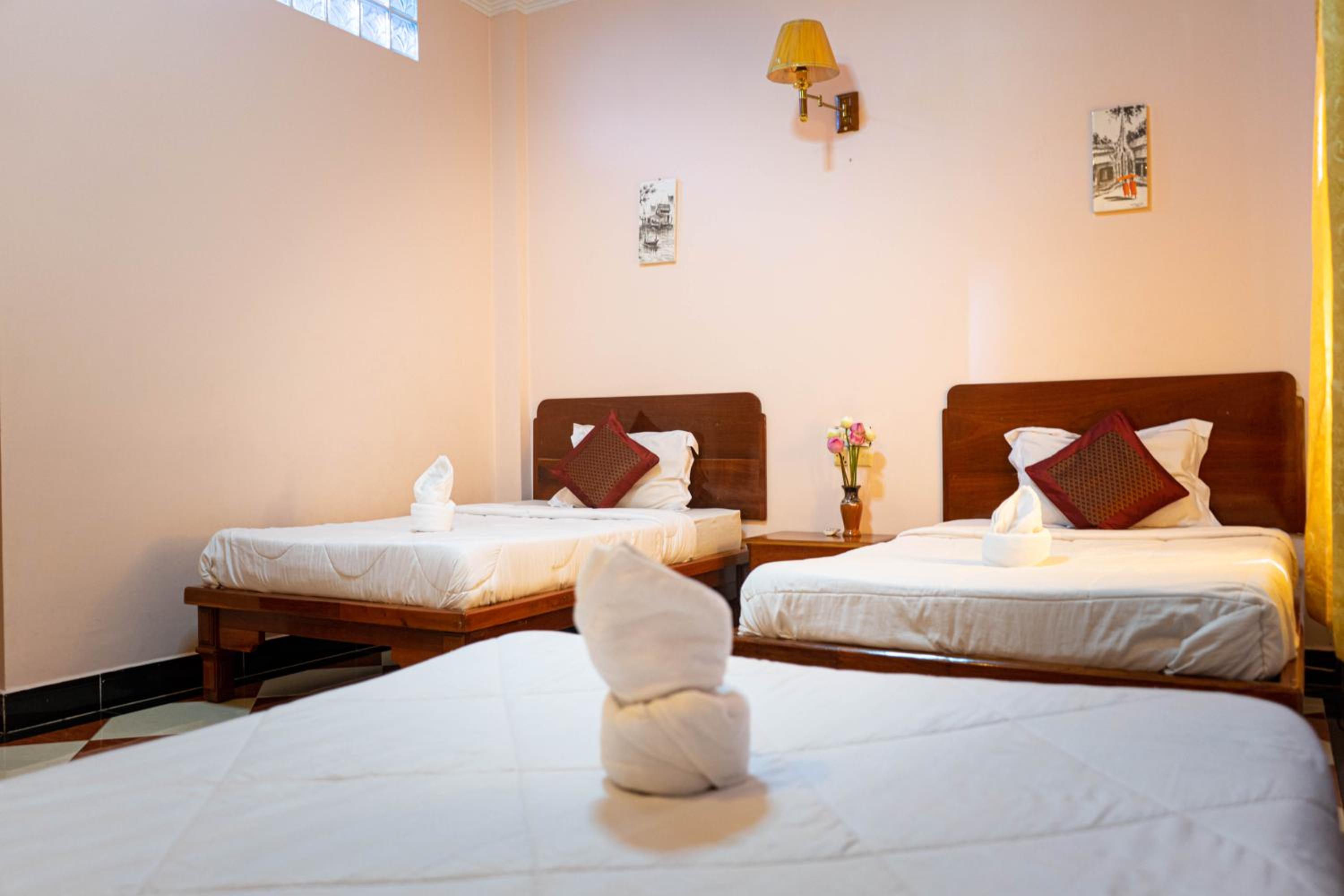 Triple Room - Photo 1