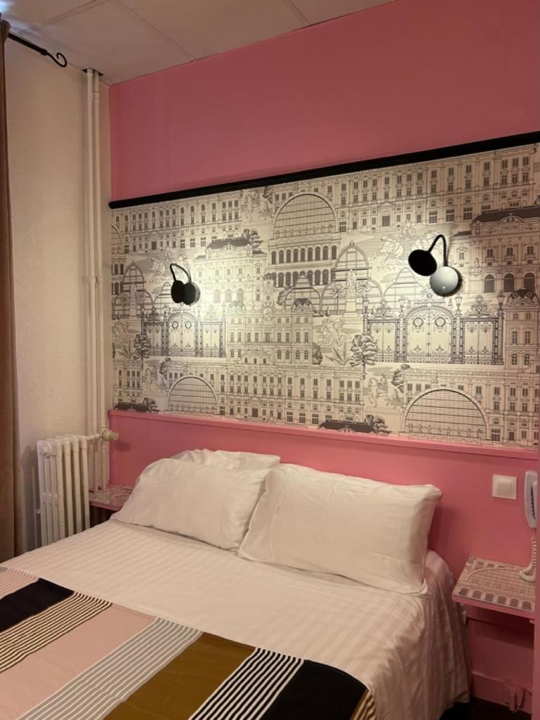 Double Room - Photo 5