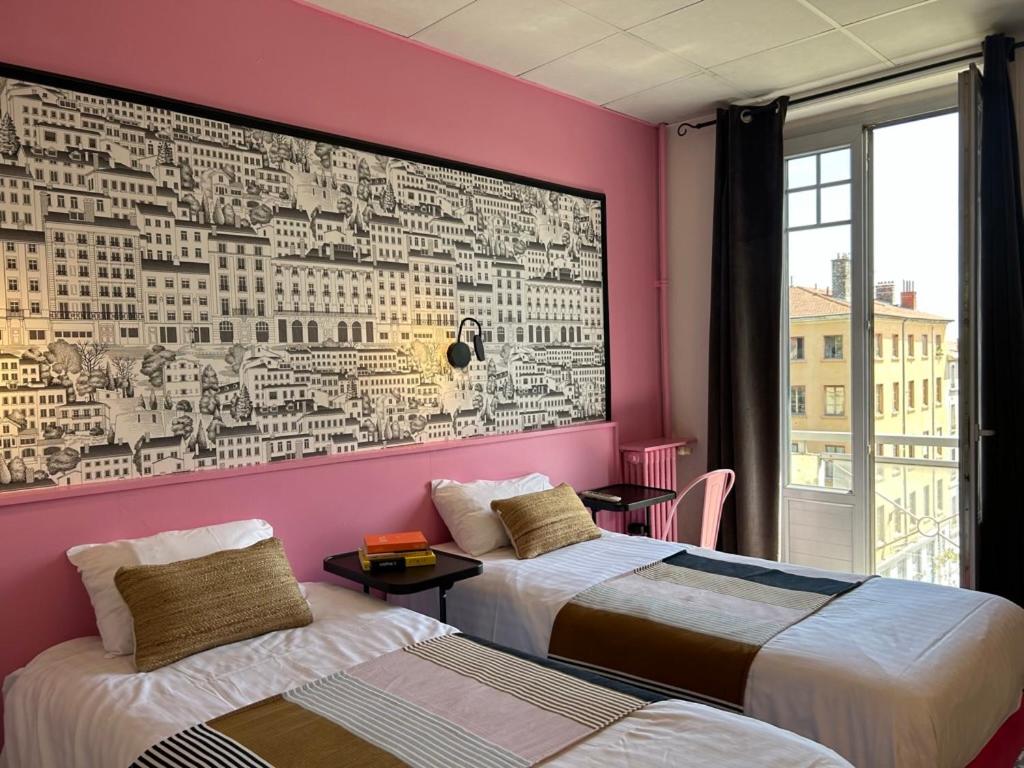 Superior Twin Room - Photo 1