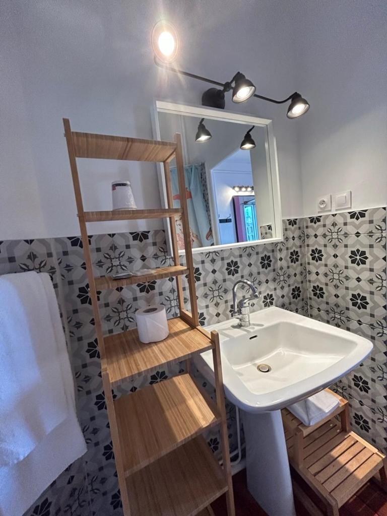 Superior Twin Room - Photo 19