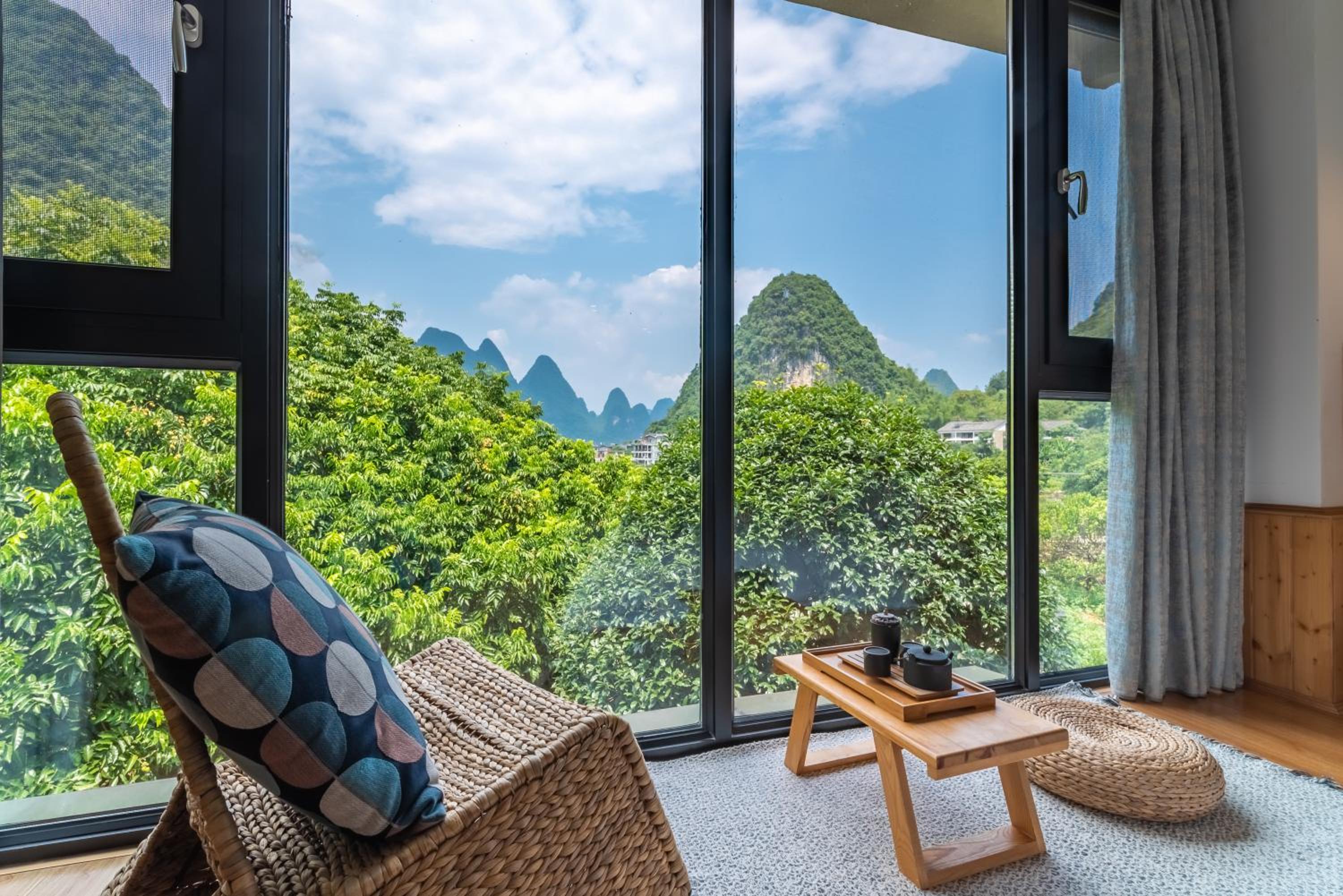 King Room with Garden View