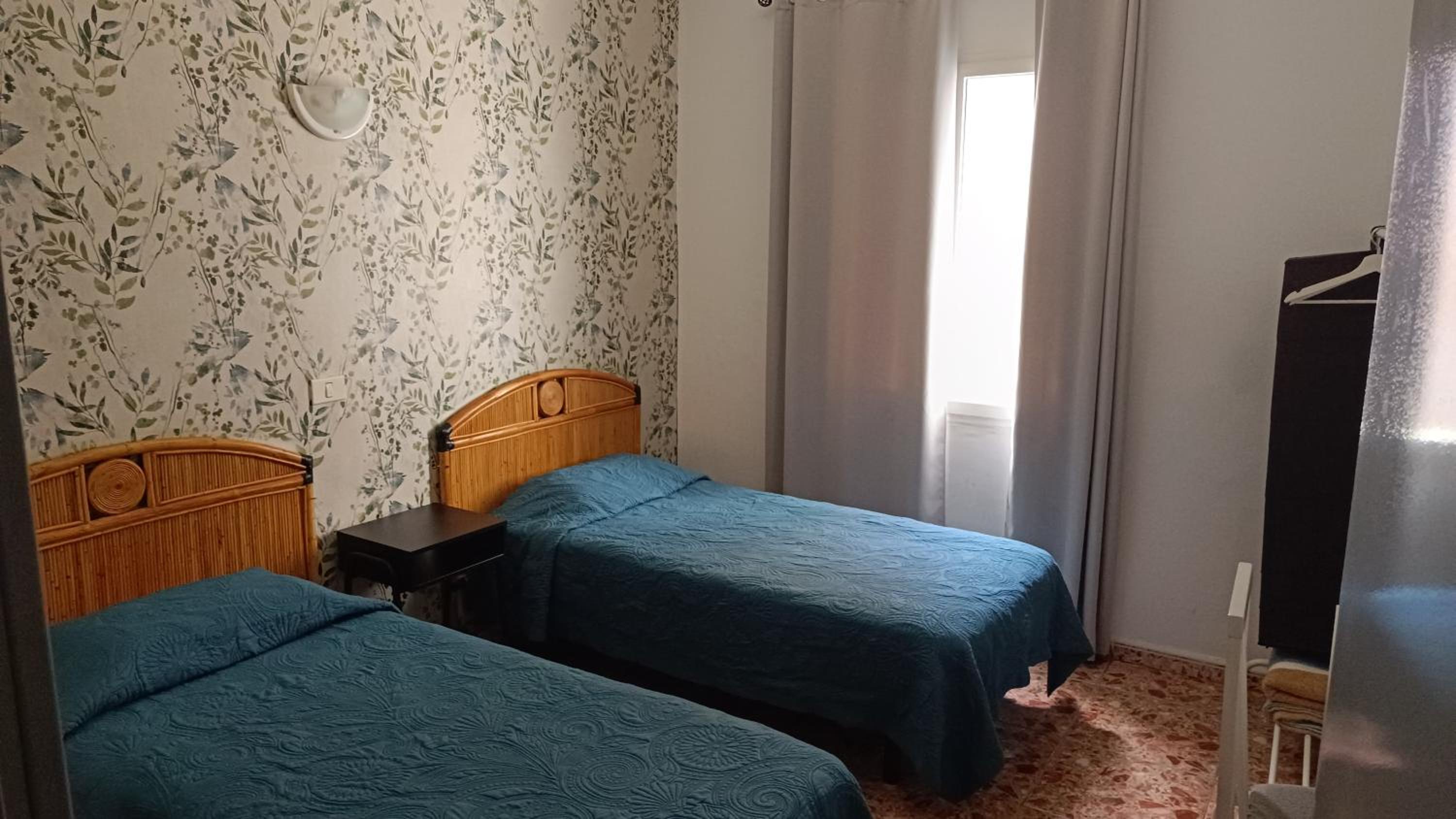 Twin Room with Private Bathroom