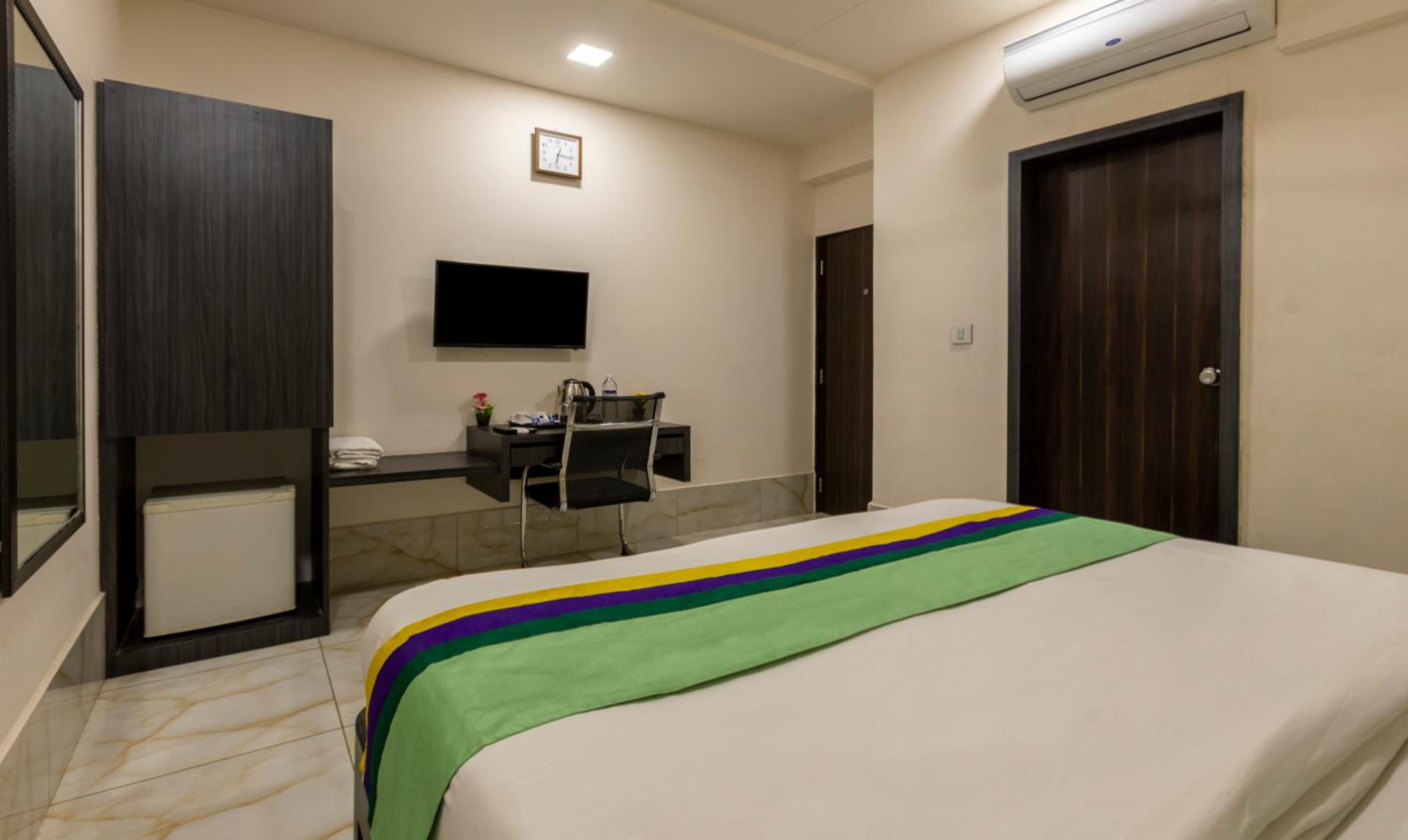 Economy Room photo 3